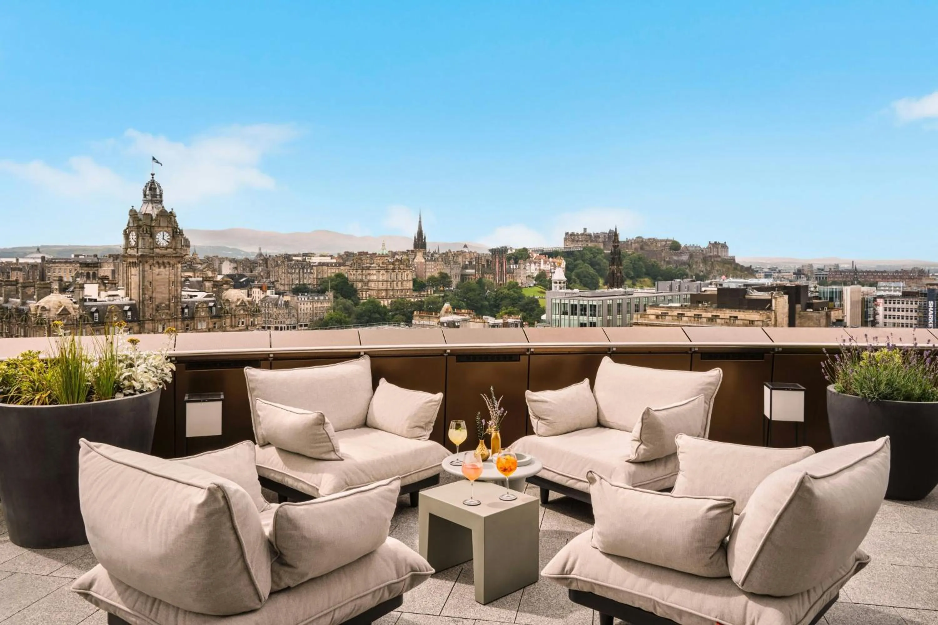 Restaurant/places to eat in W Edinburgh