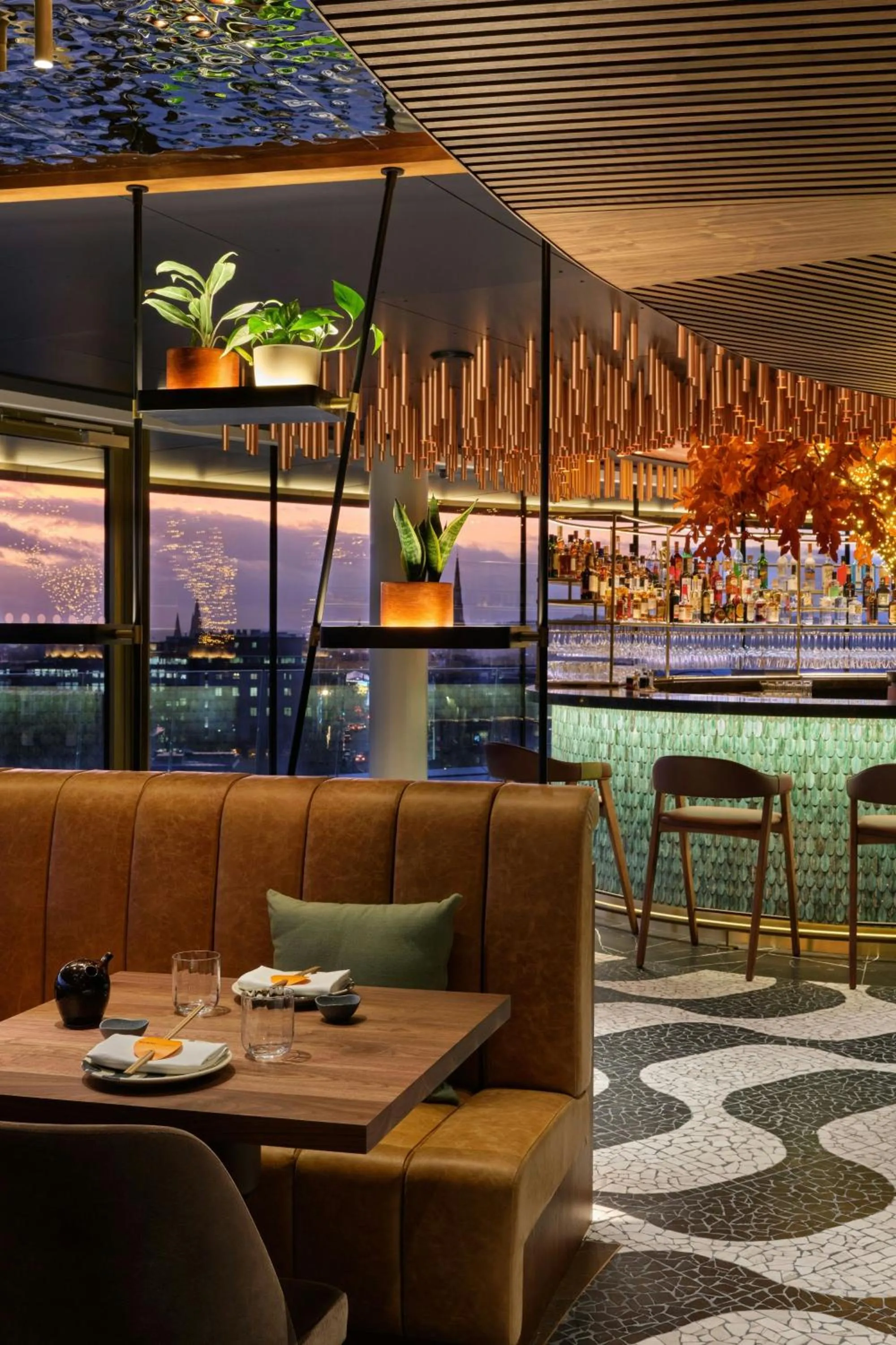 Restaurant/places to eat in W Edinburgh