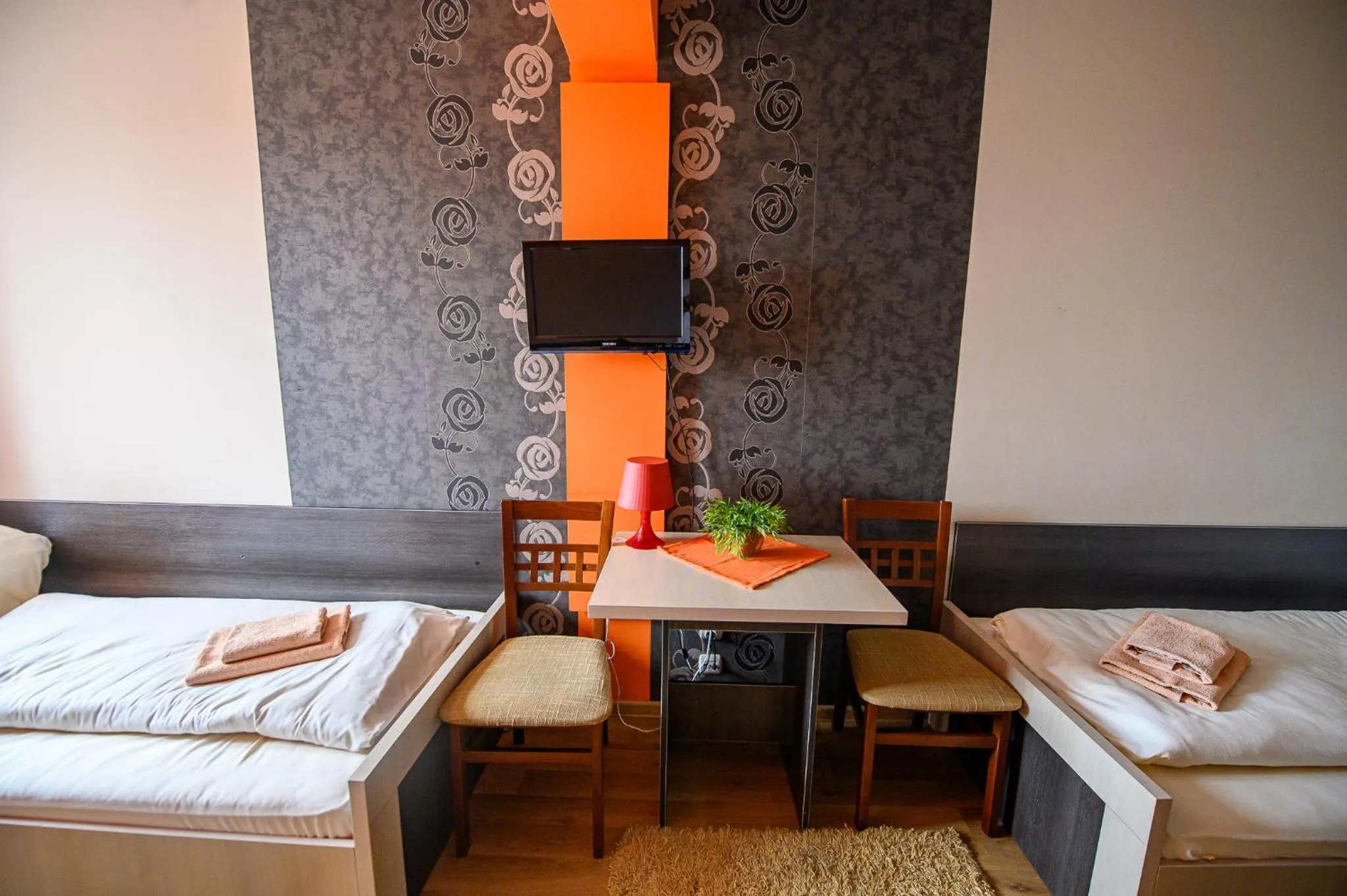 Photo of the whole room, Bed in Hotel Restauracja Sara