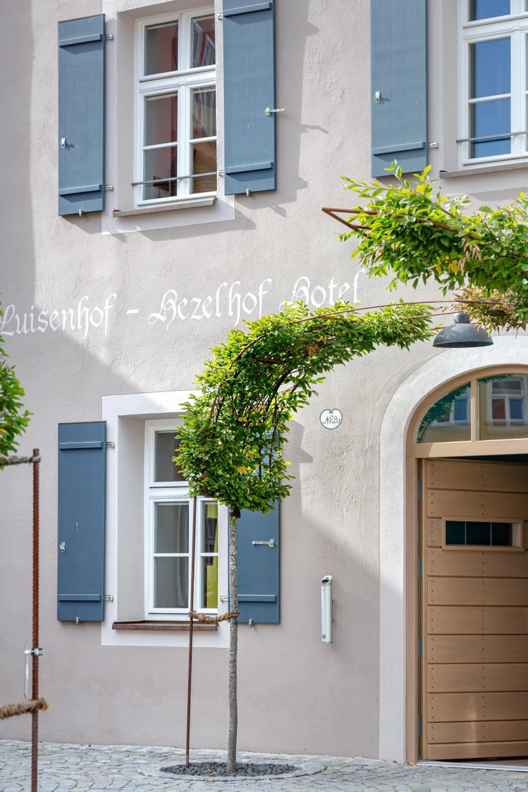 Property building in Hotel Luise & Luisenhof