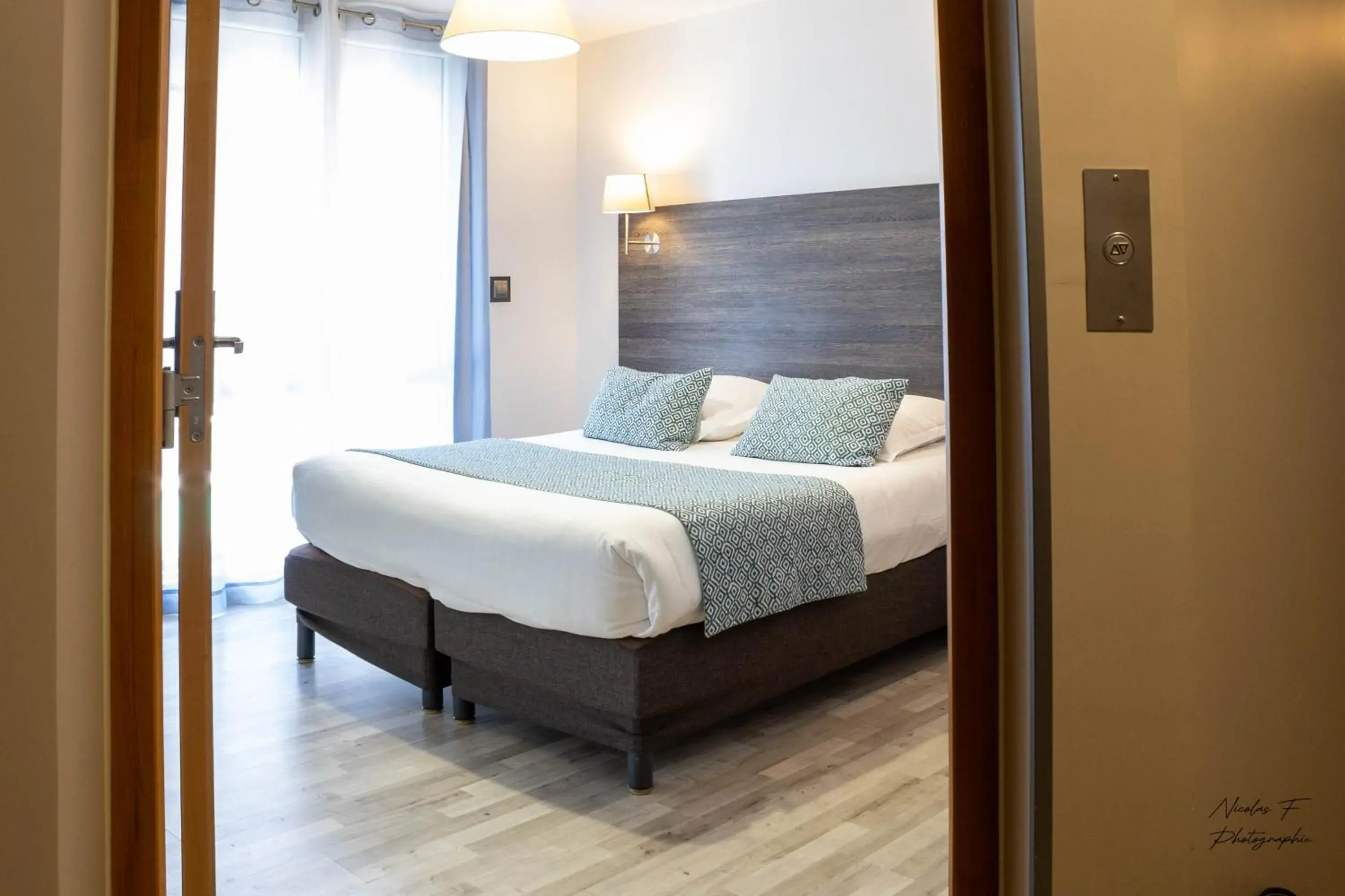 Double Room - Disability Access in Hotel de la Cathedrale Double Room - Disability Access in Hotel de la Cathedrale