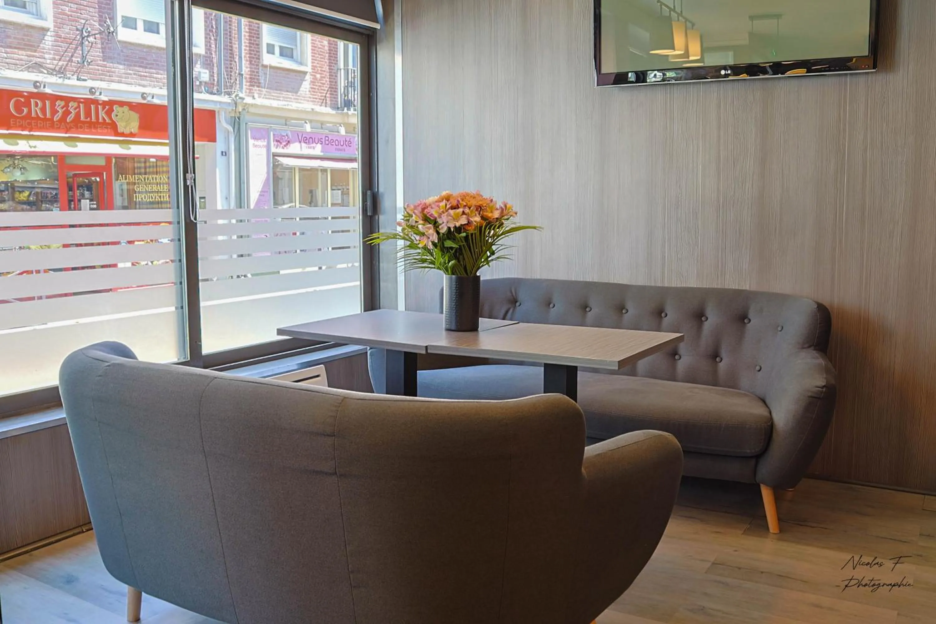 TV and multimedia in Hotel de la Cathedrale