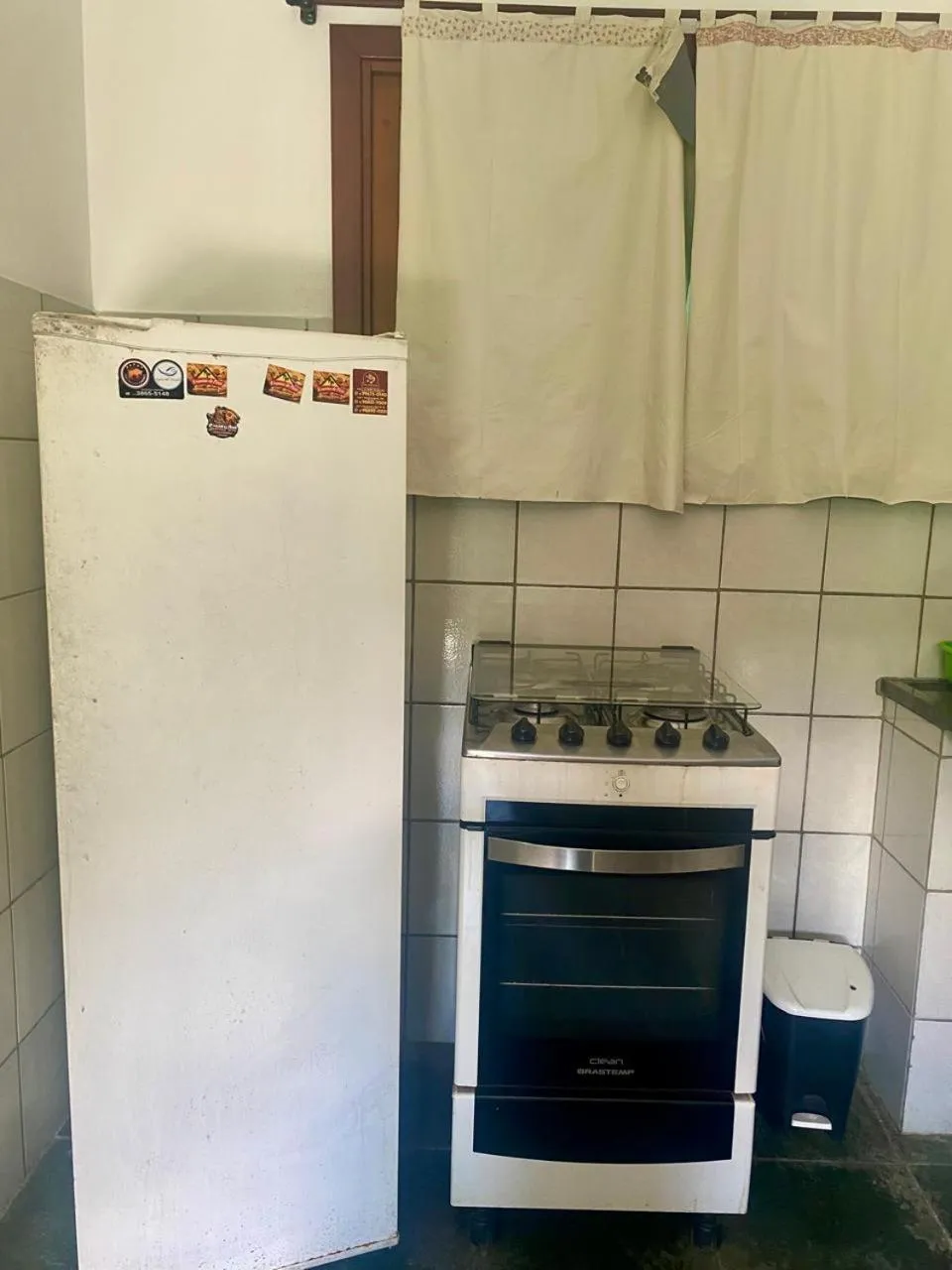 Kitchen or kitchenette in Pousada Recanto das Tartarugas