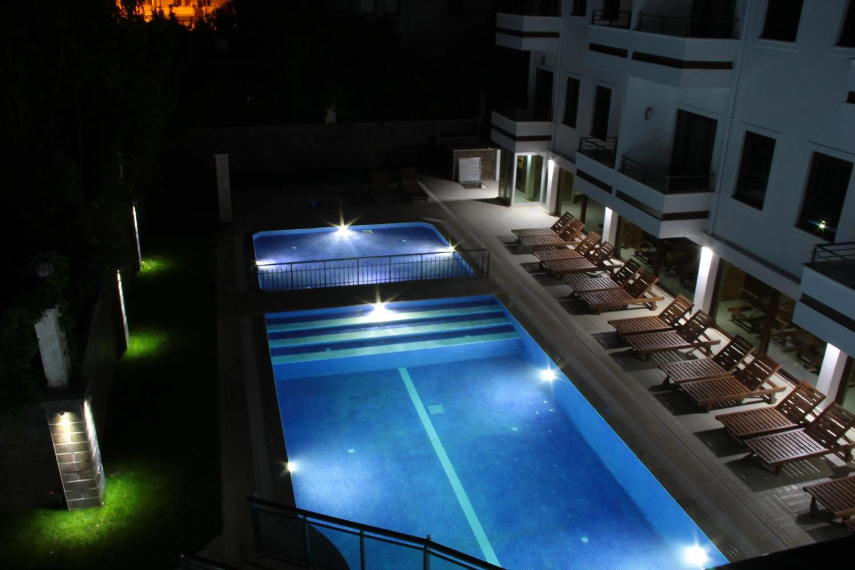 Malahit Exclusive City Hotel