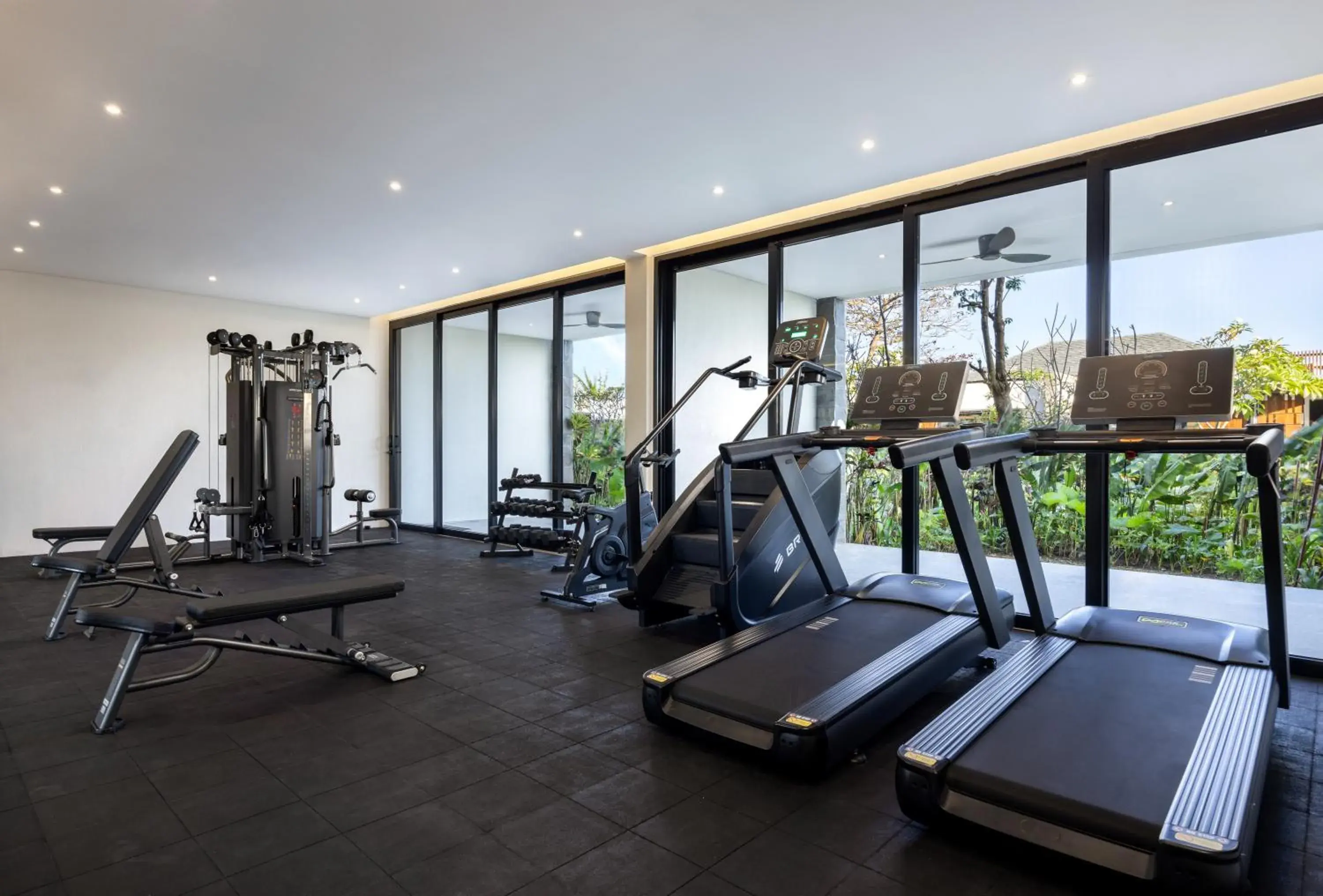Fitness centre/facilities in Sumitra Luxury Villas & Resort by Pramana Fitness centre/facilities in Sumitra Luxury Villas & Resort by Pramana