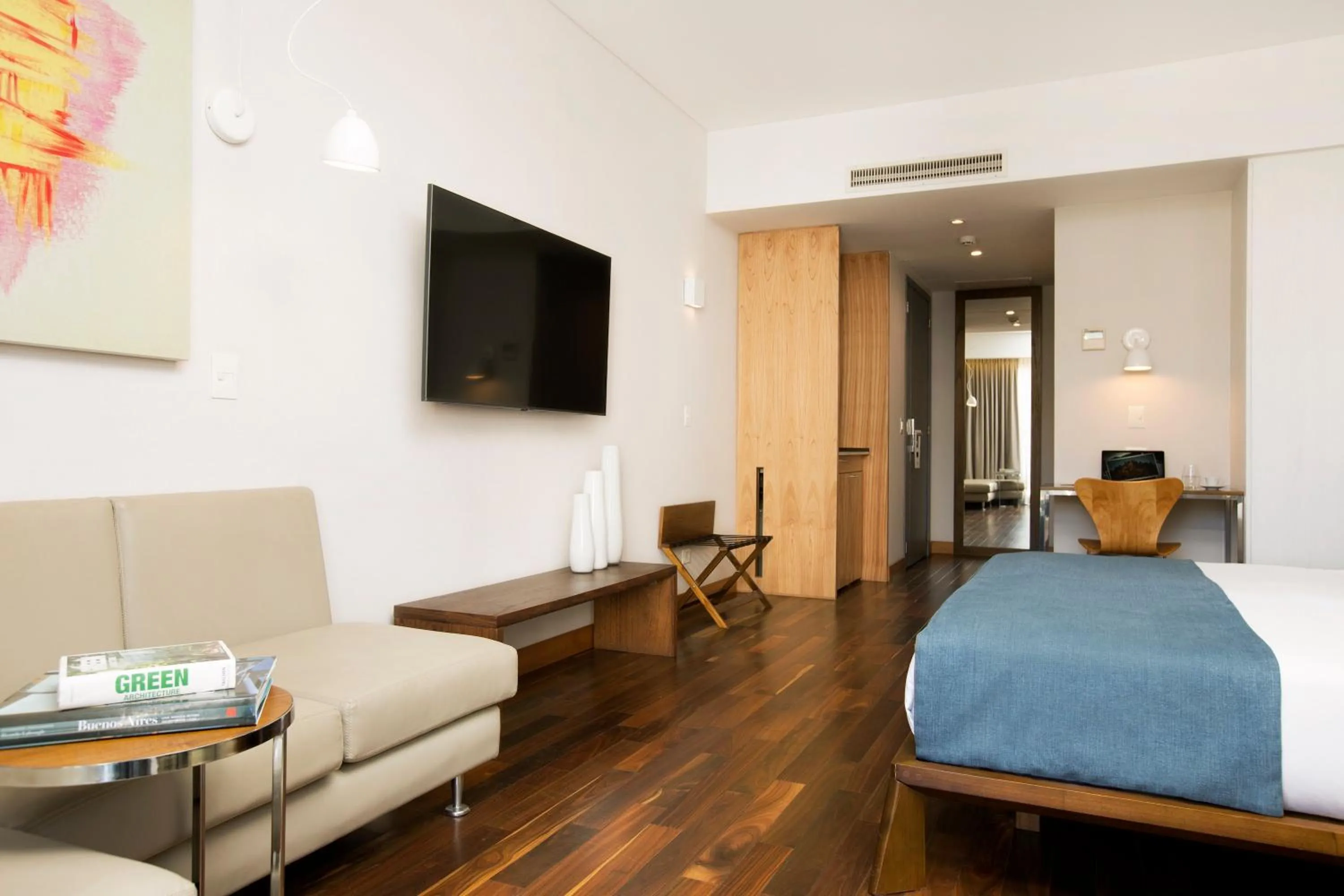 TV and multimedia, Bed in Palo Santo Hotel