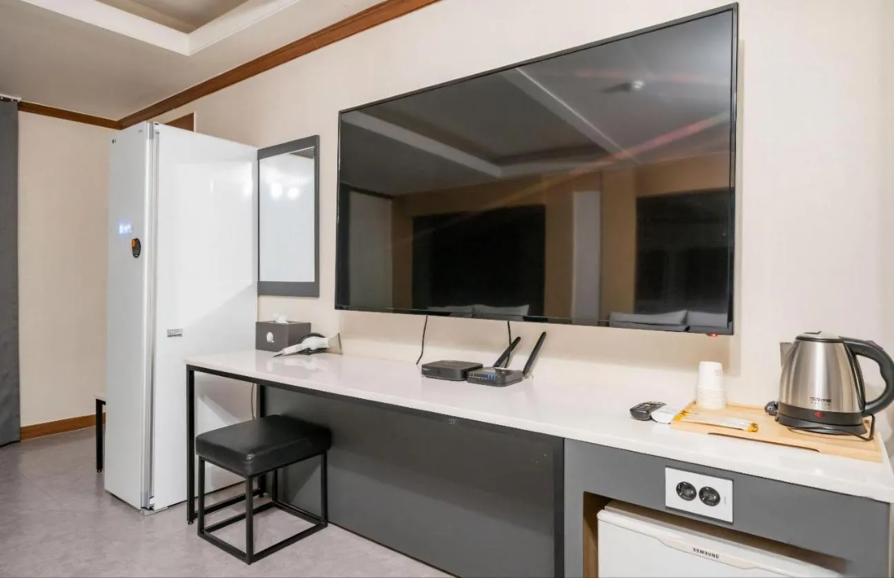 Donghae Gloria Hotel