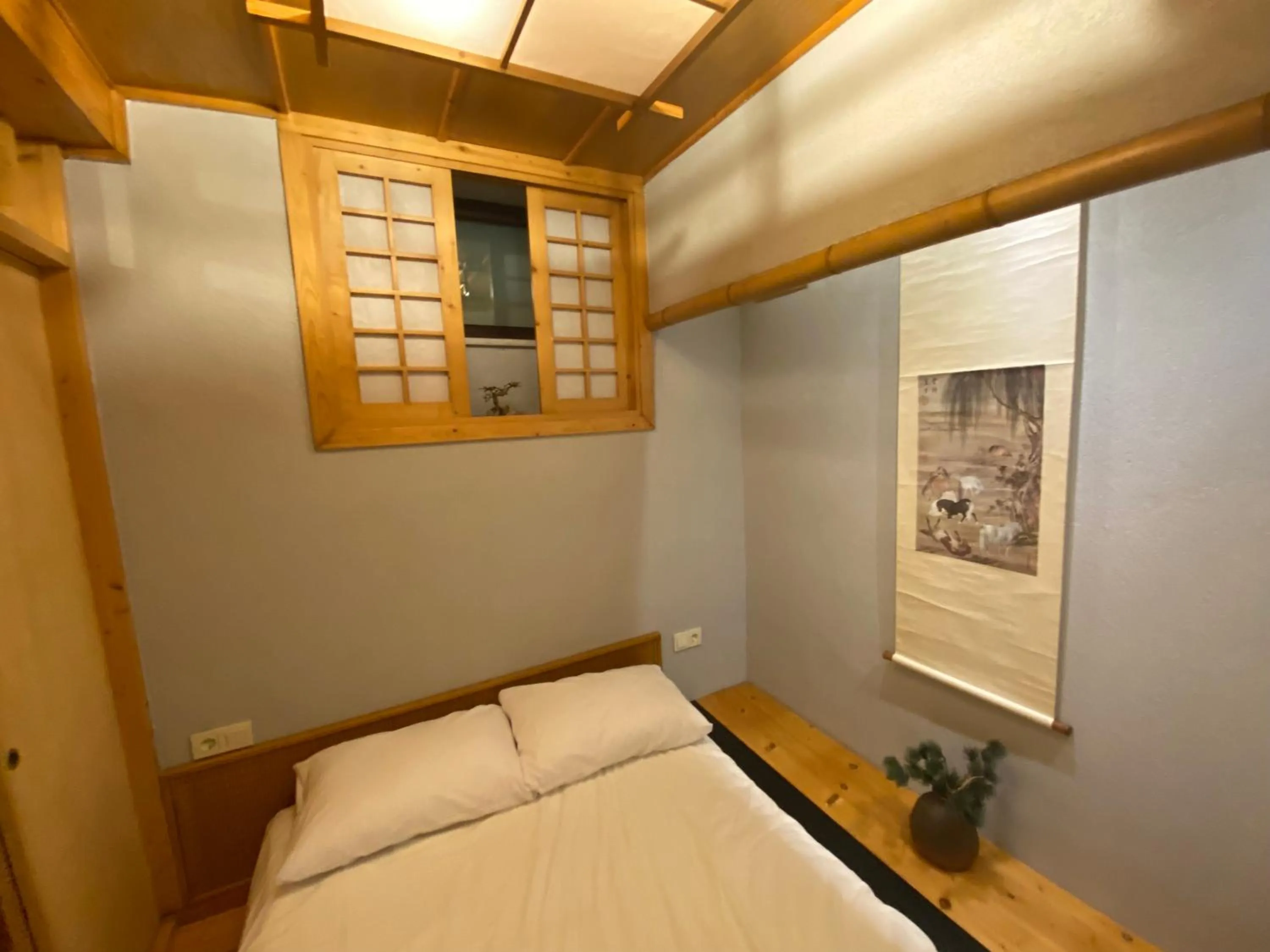 Bedroom, Bed in Bunkahaus