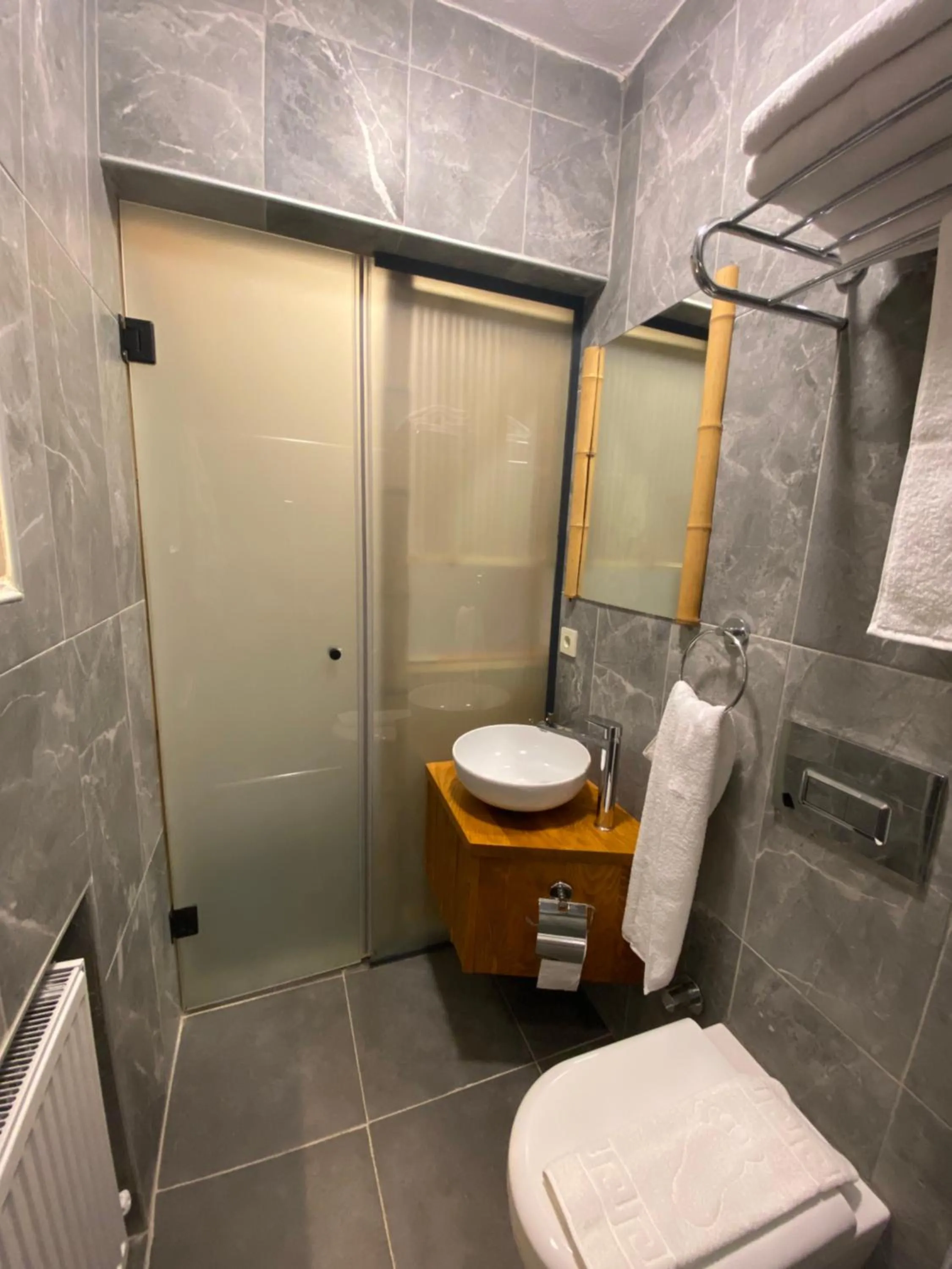 Bathroom in Bunkahaus