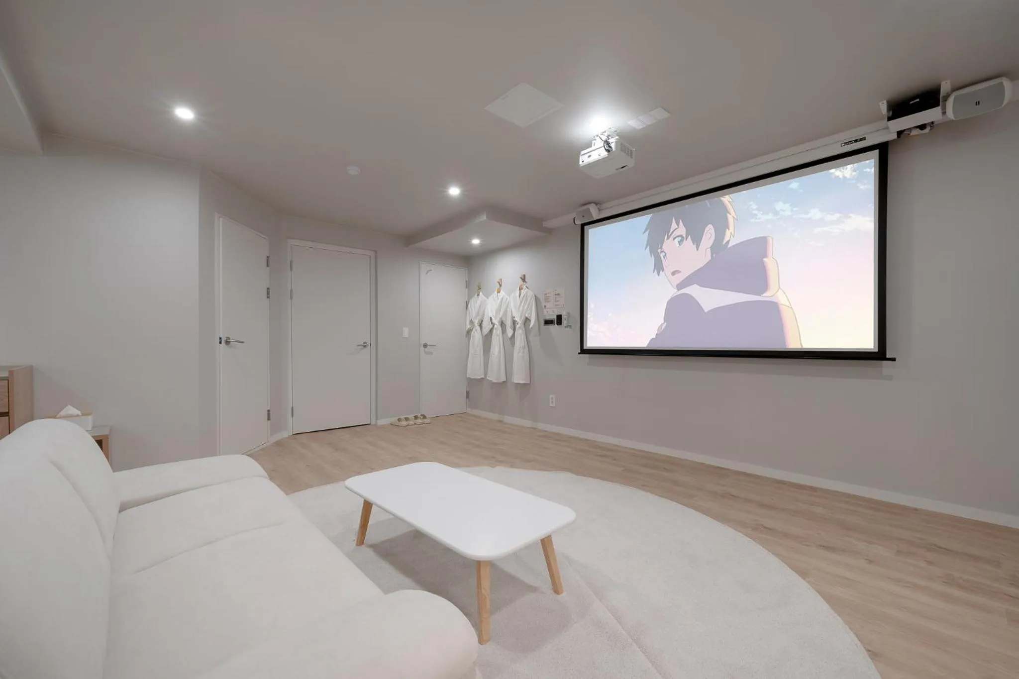 TV and multimedia in Cheonan Aank Hotel Seongjeong