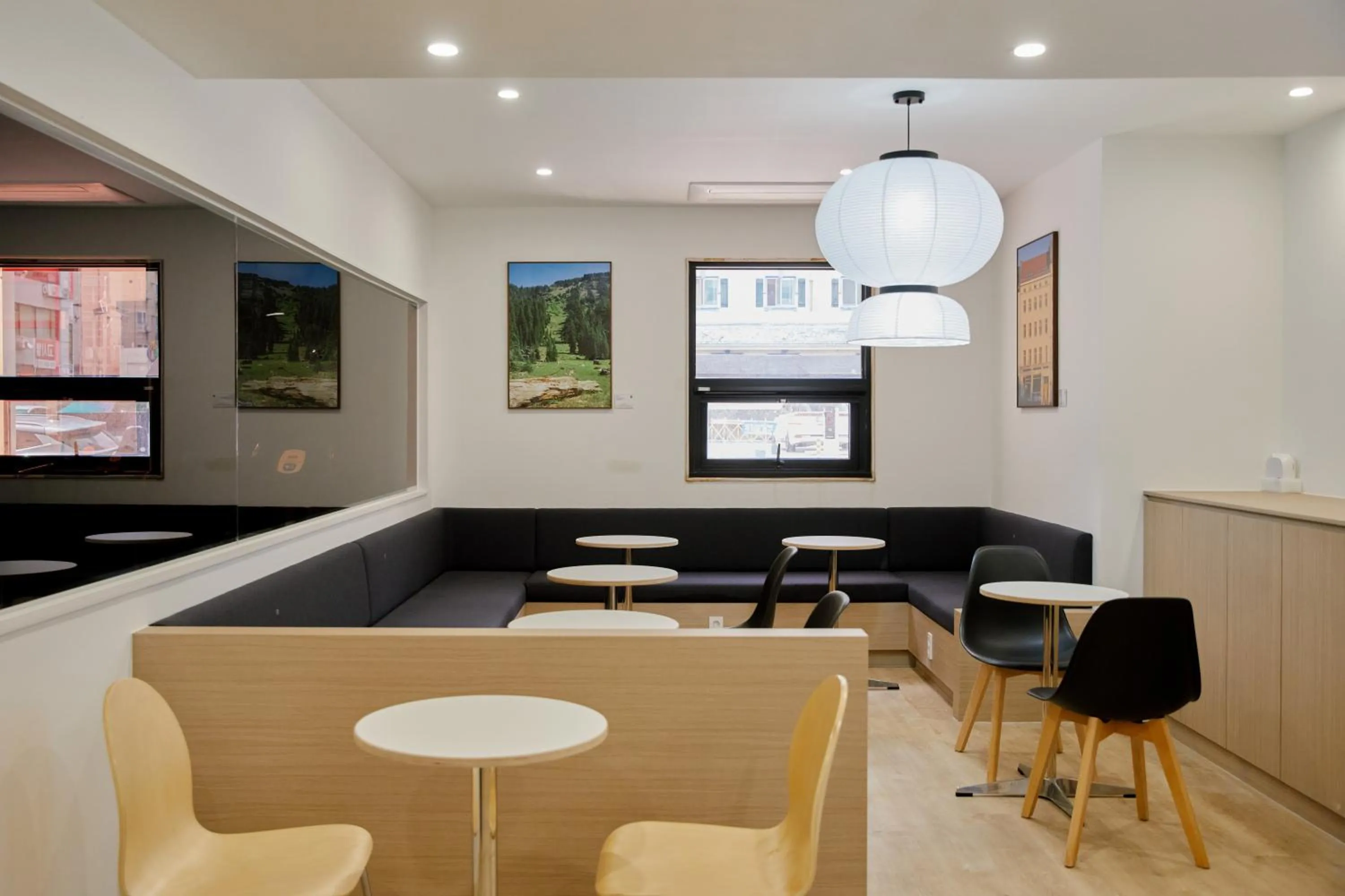 Seating area in Cheonan Aank Hotel Seongjeong