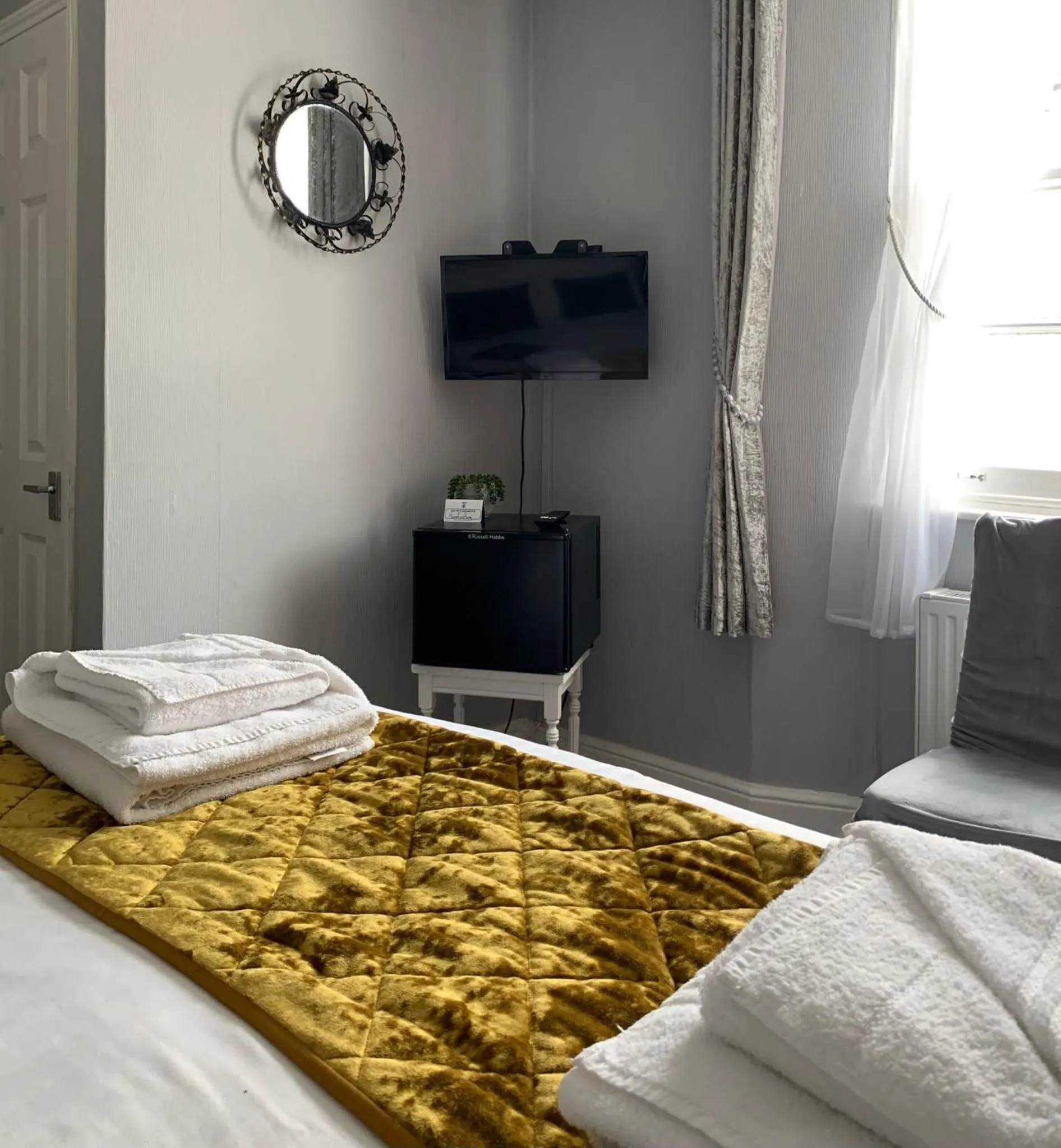 Bed in Newburgh Guesthouse