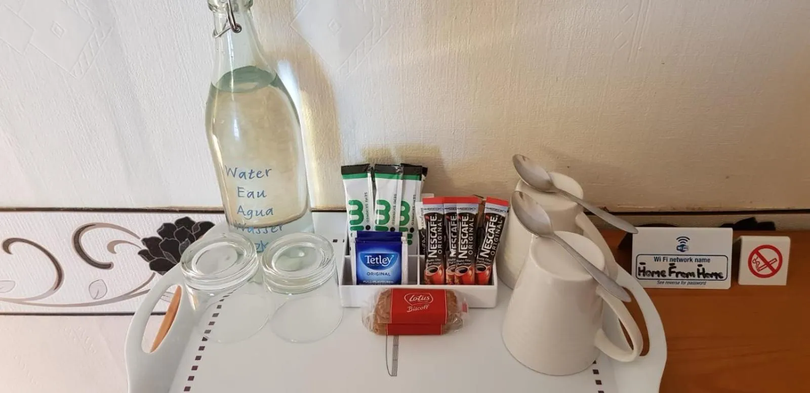 Coffee/tea facilities in Newburgh Guesthouse