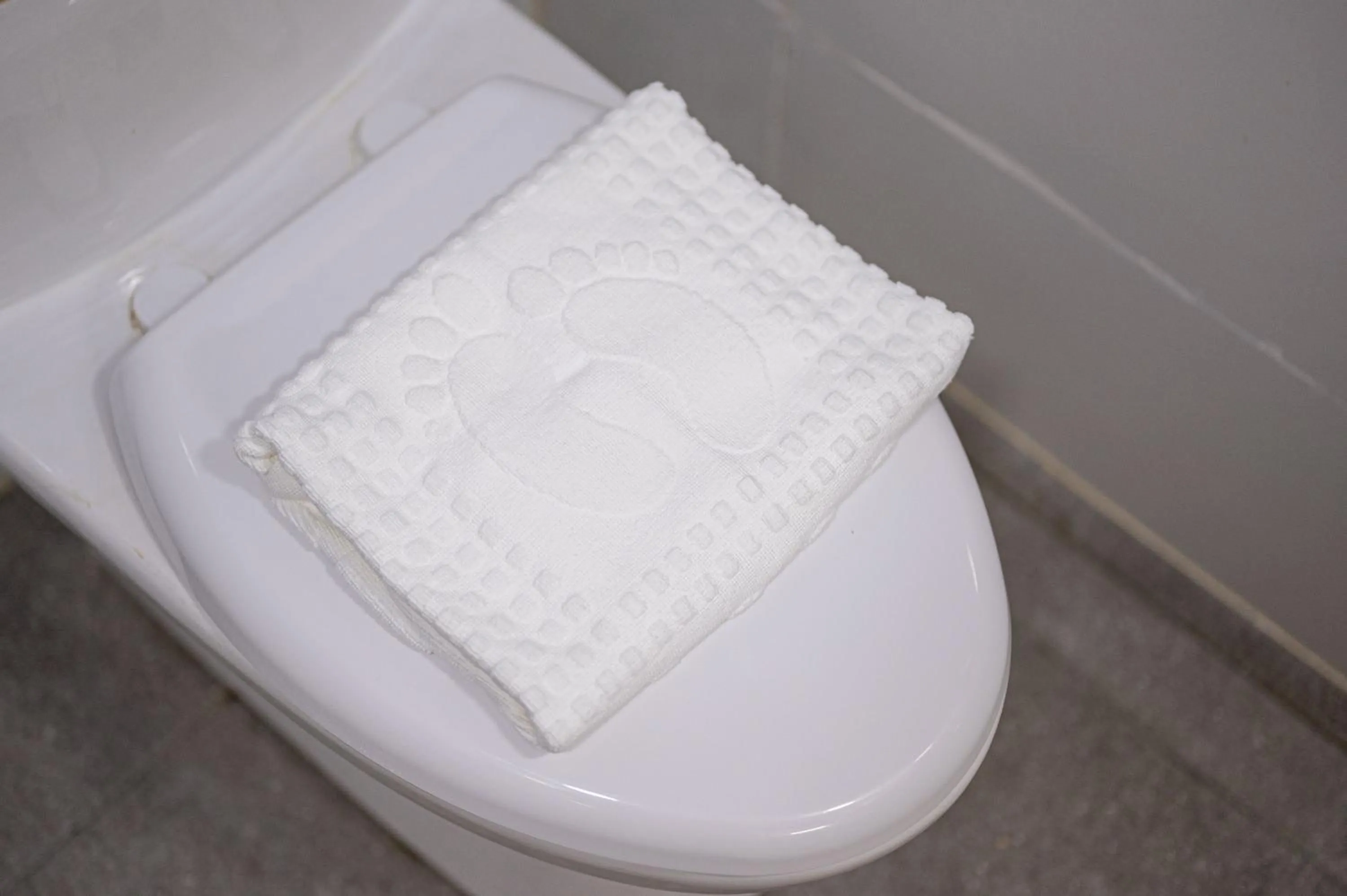 Toilet in Semporna Garden Hotel