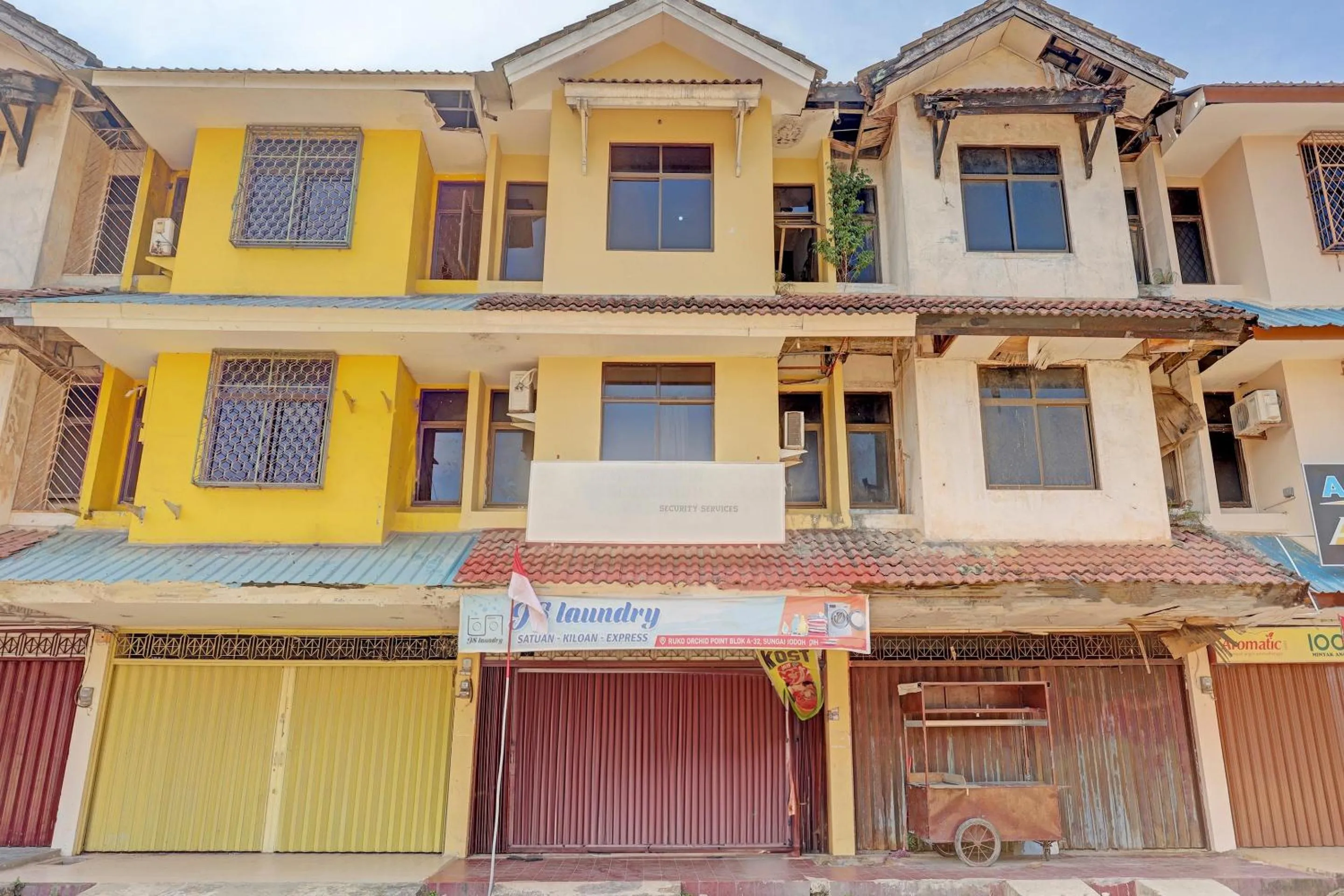 Facade/entrance in Hotel O Toyo Homestay Syariah