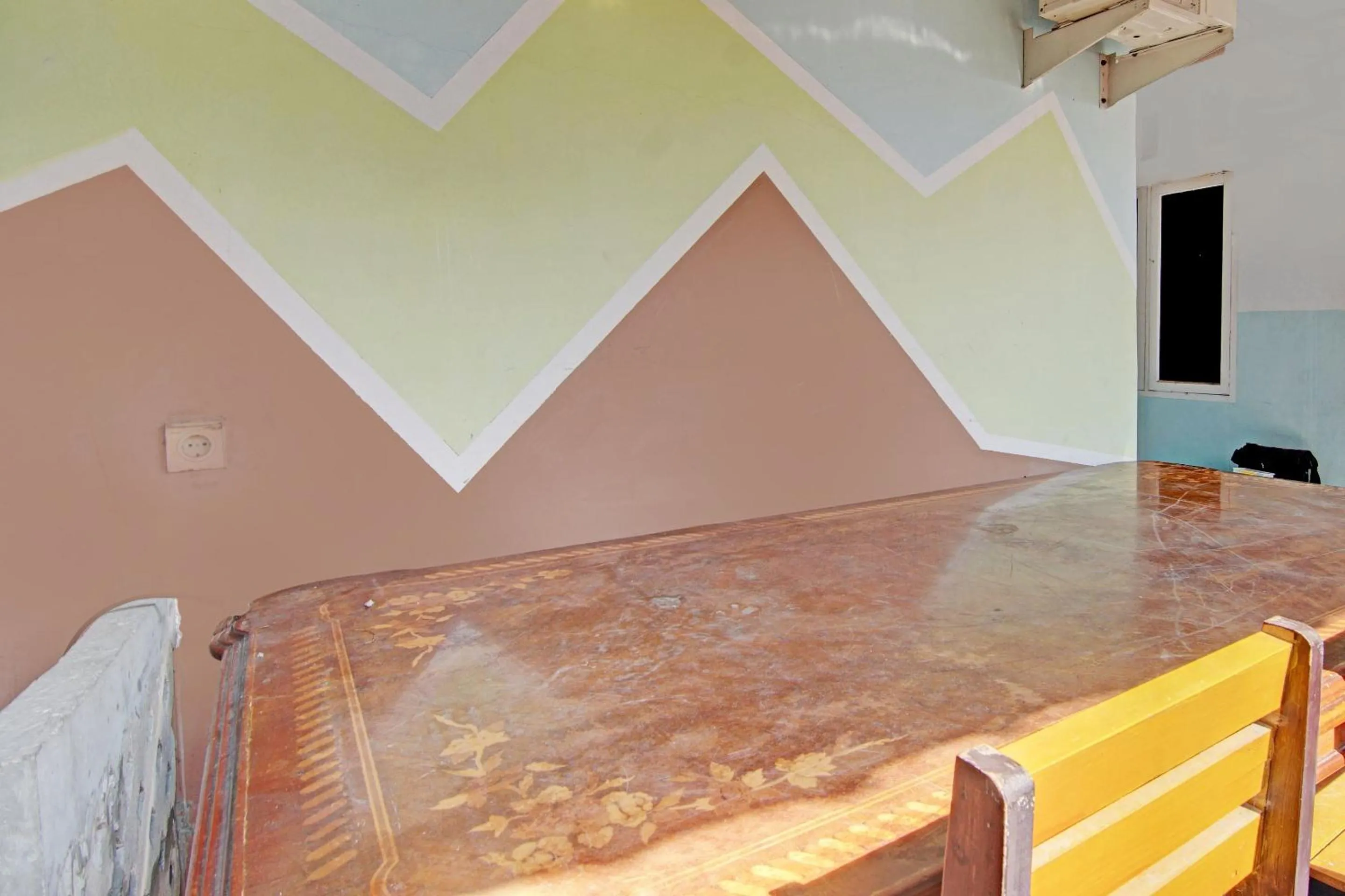 Lobby or reception in Hotel O Marvel House Syariah