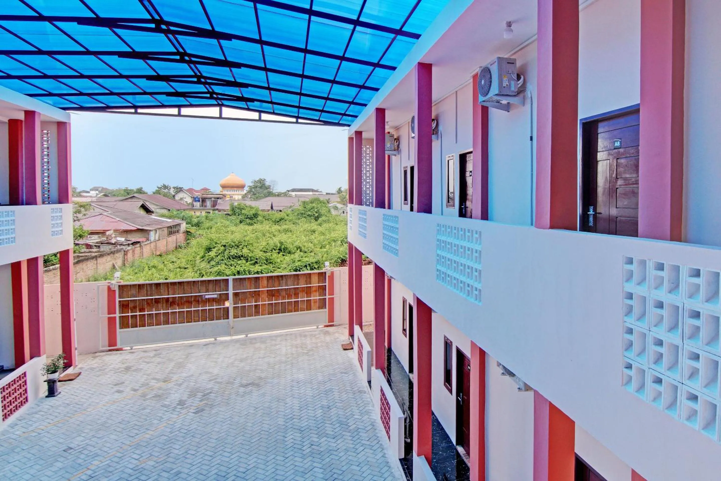 Lobby or reception in OYO 92946 Dekna Homestay Syariah