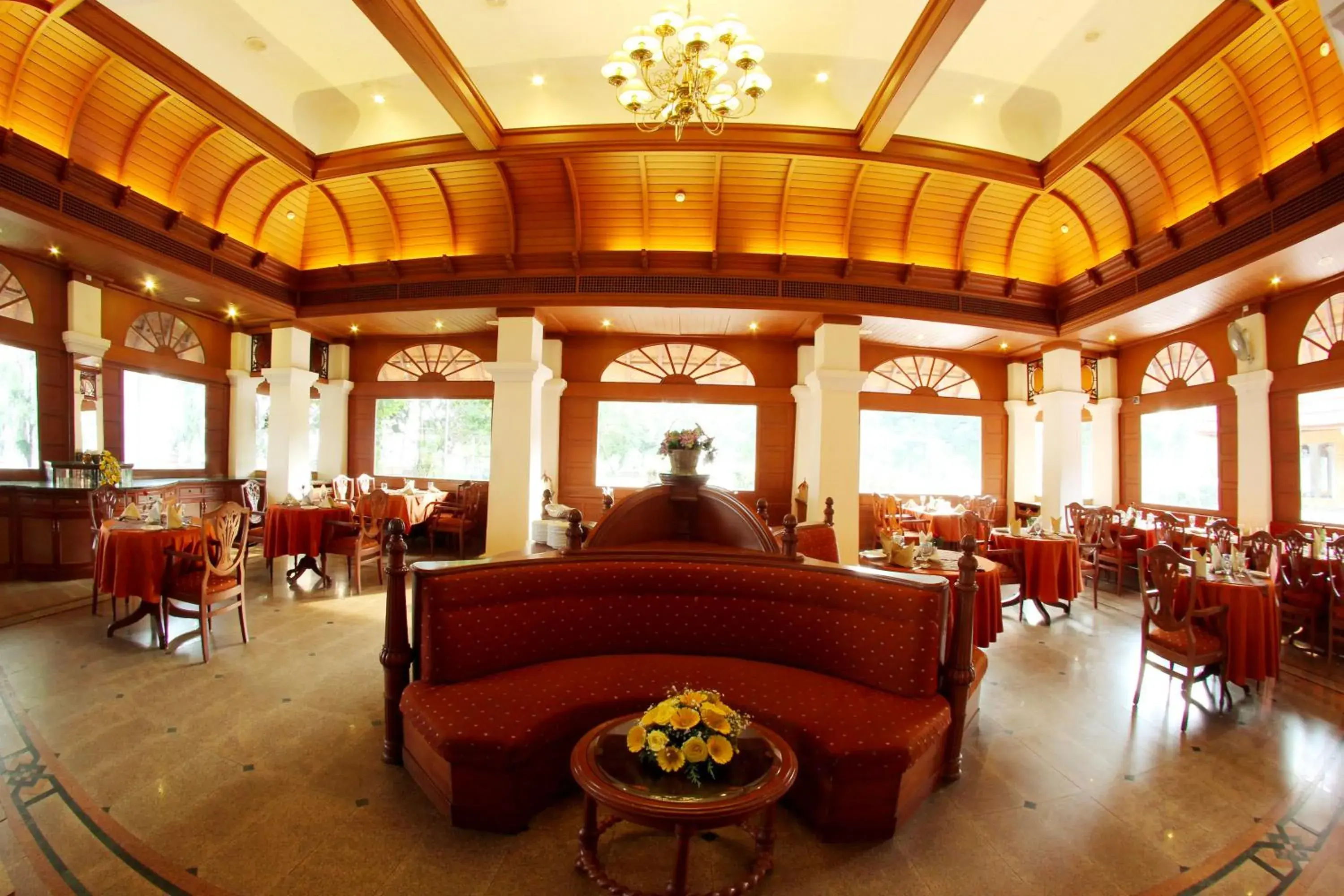 Restaurant/places to eat in KTDC Bolgatty Palace & Island Resort Restaurant/places to eat in KTDC Bolgatty Palace & Island Resort