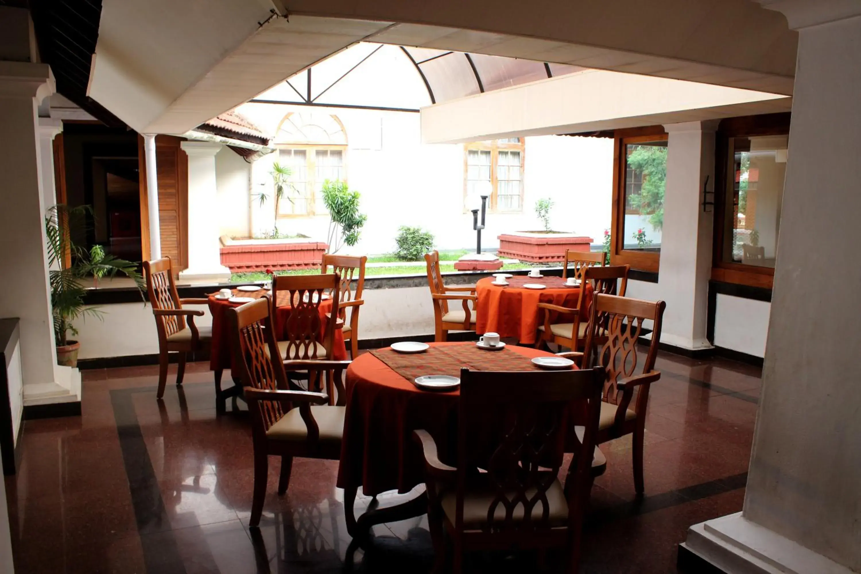 Restaurant/places to eat in KTDC Bolgatty Palace & Island Resort Restaurant/places to eat in KTDC Bolgatty Palace & Island Resort