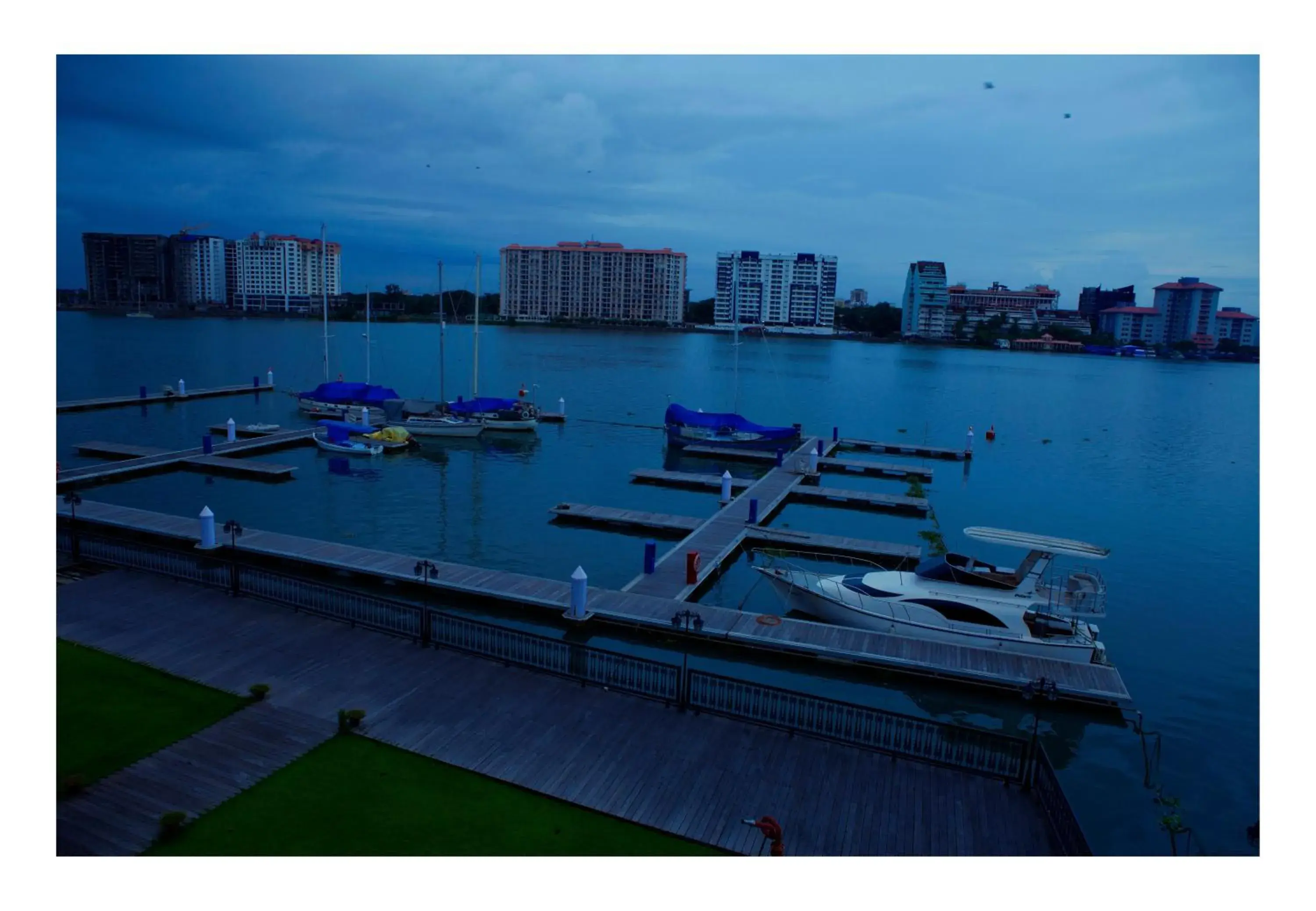 Sea view in KTDC Bolgatty Palace & Island Resort Sea view in KTDC Bolgatty Palace & Island Resort