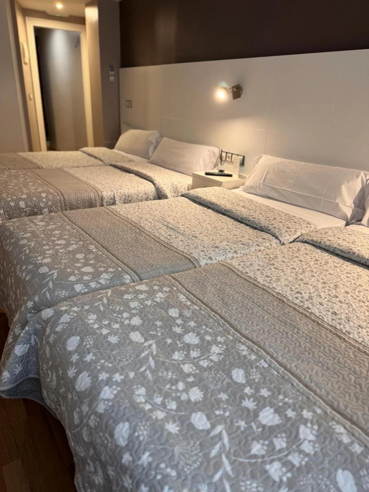 Bed in Hotel El Acebo