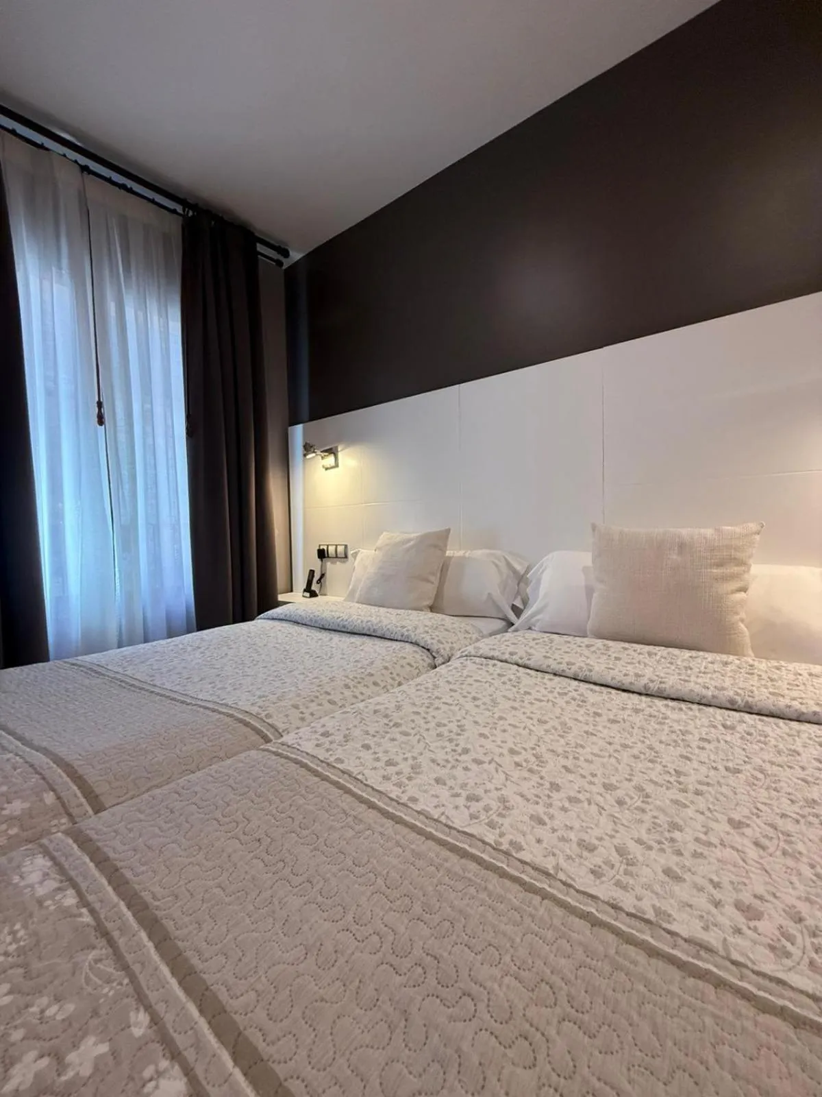 Bed in Hotel El Acebo