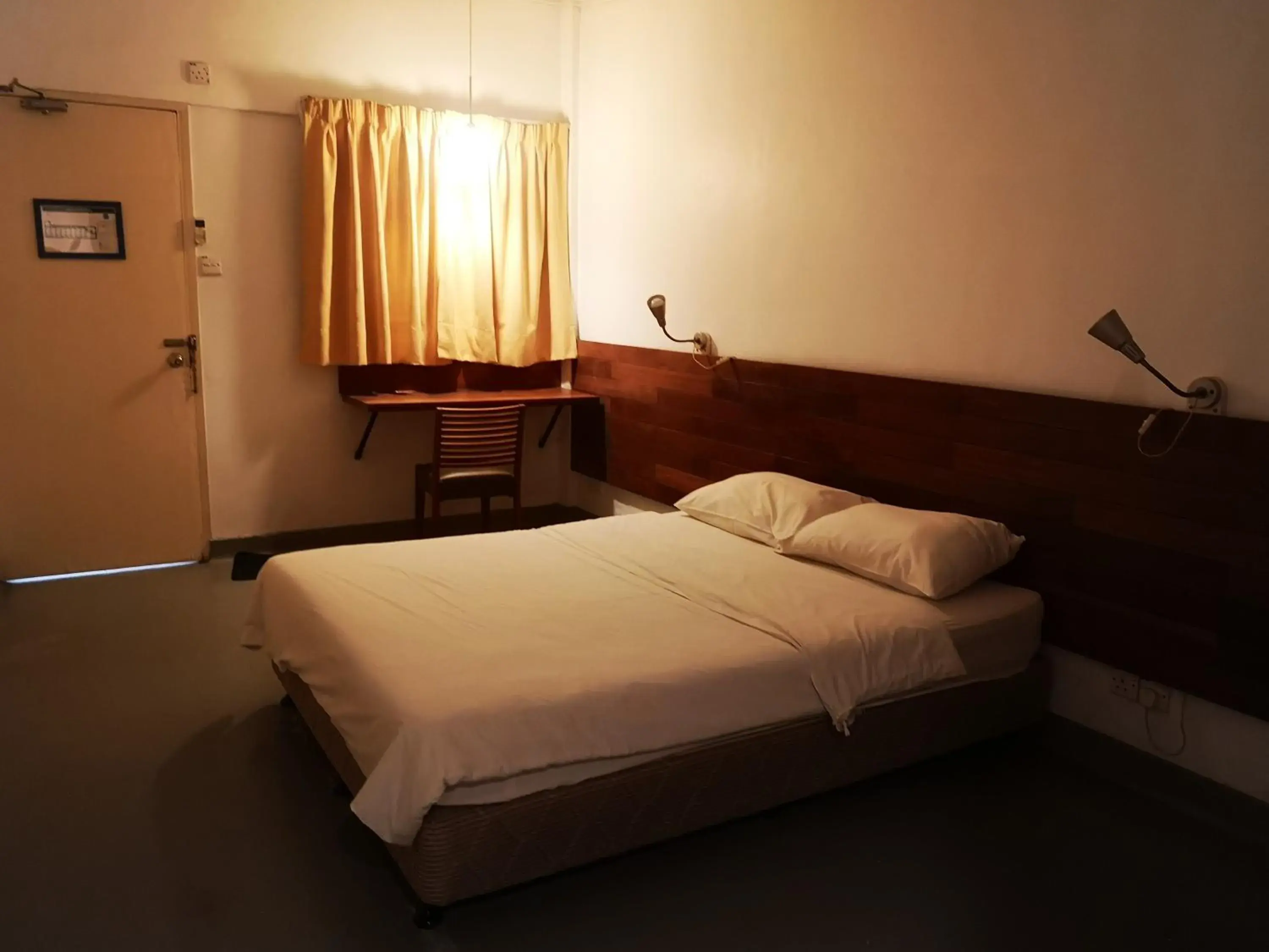 Bedroom, Bed in Lodge Paradize Hotel Bedroom, Bed in Lodge Paradize Hotel