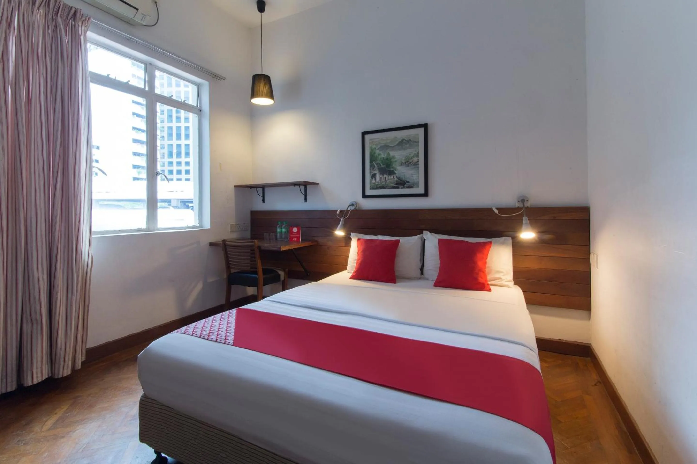 Bedroom, Bed in Lodge Paradize Hotel