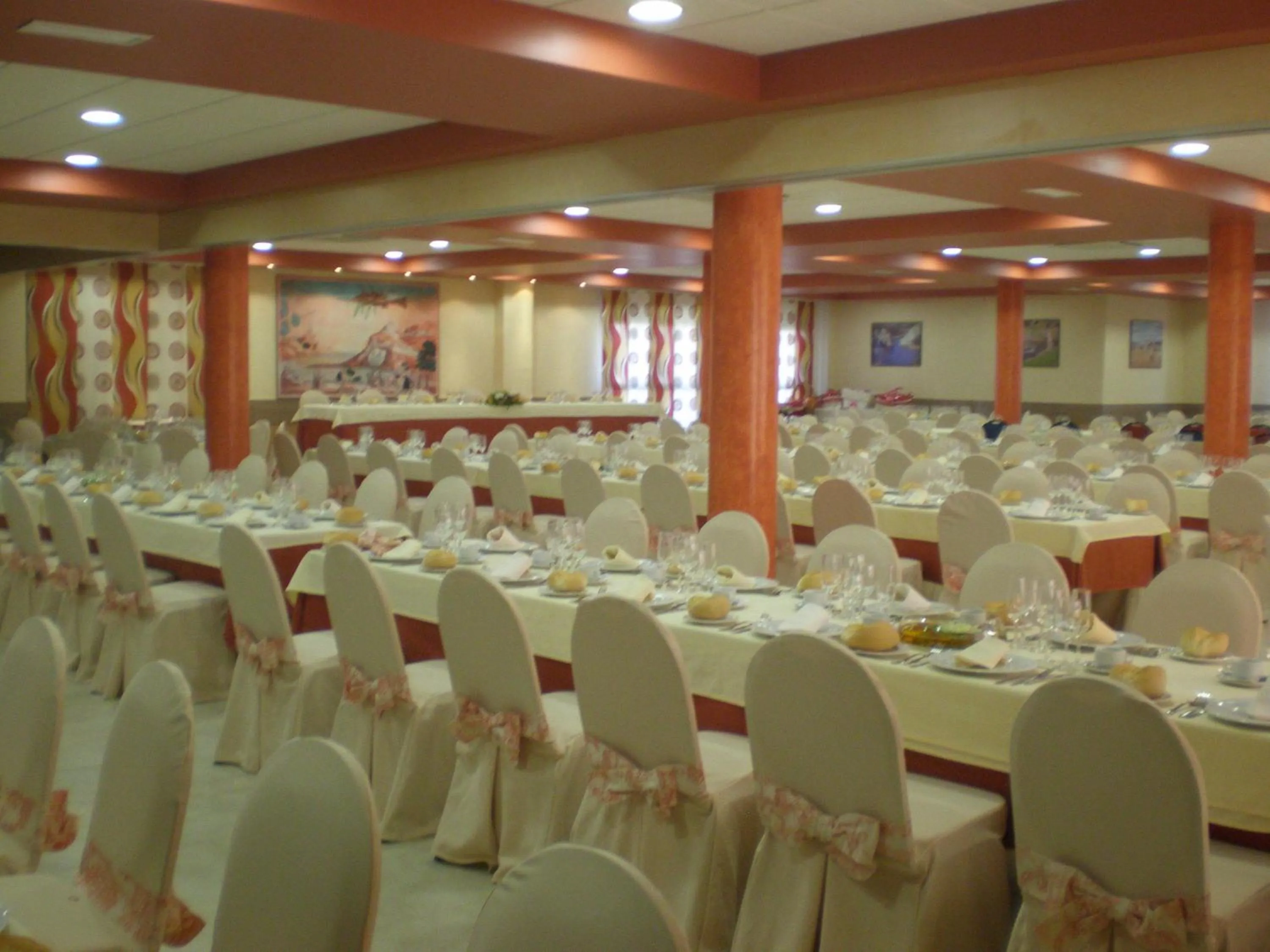 Restaurant/places to eat in Hotel San Cristobal