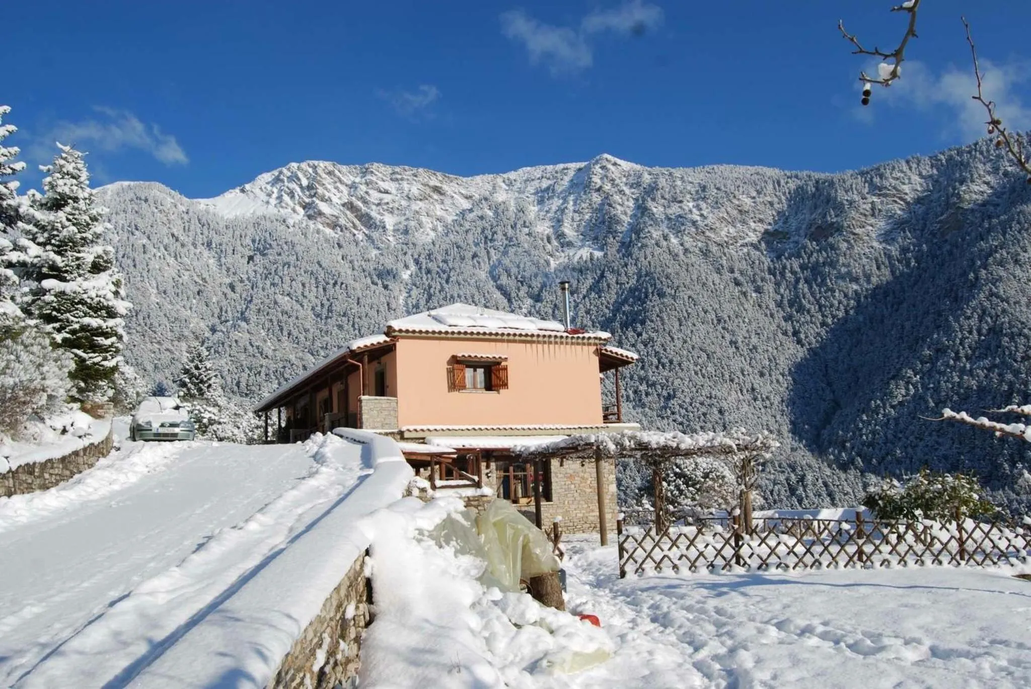 Winter in Dryades Guesthouse