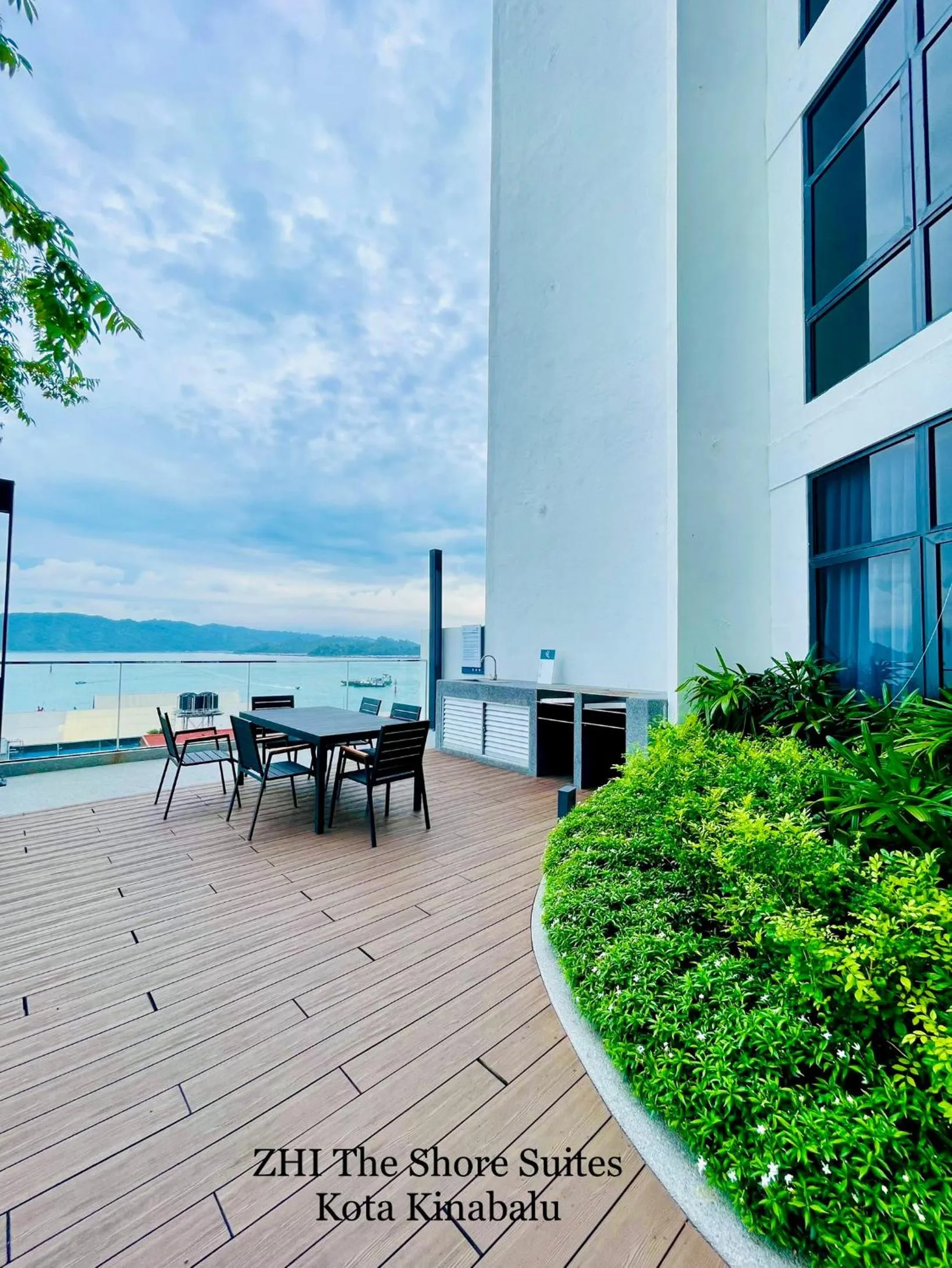 BBQ facilities in ZHI The Shore Suites Kota Kinabalu