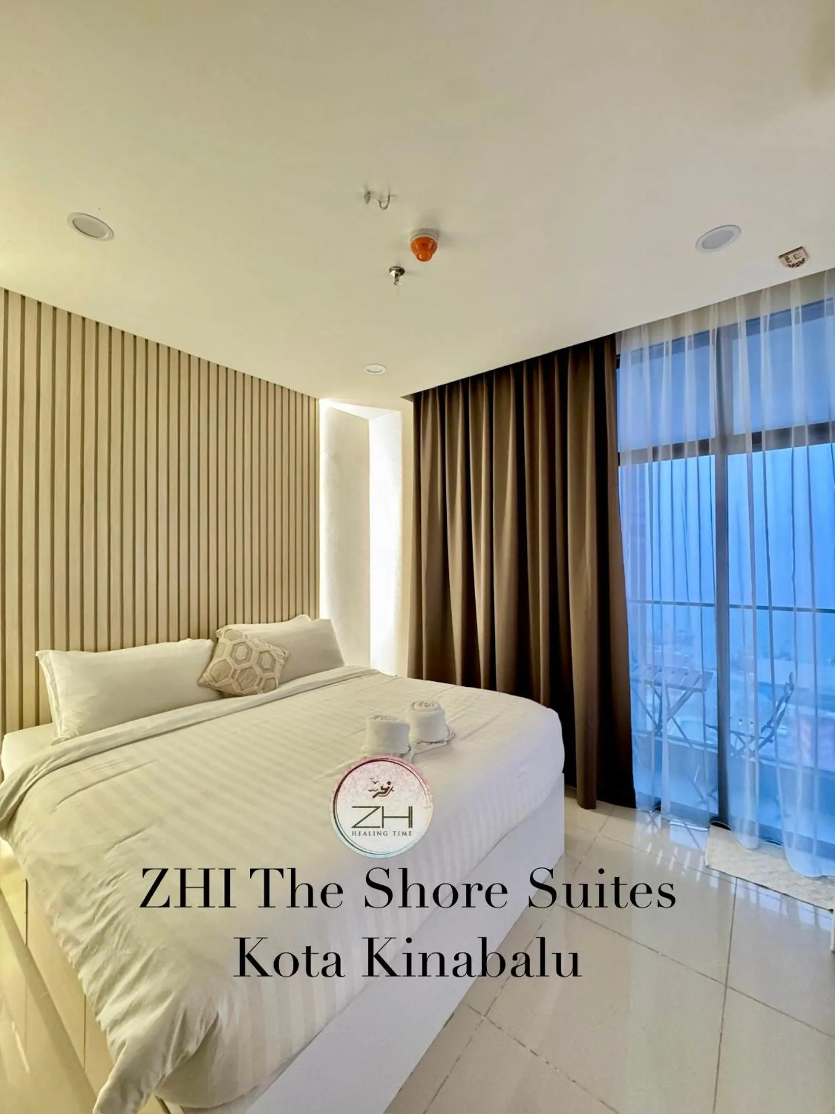 Bed in ZHI The Shore Suites Kota Kinabalu