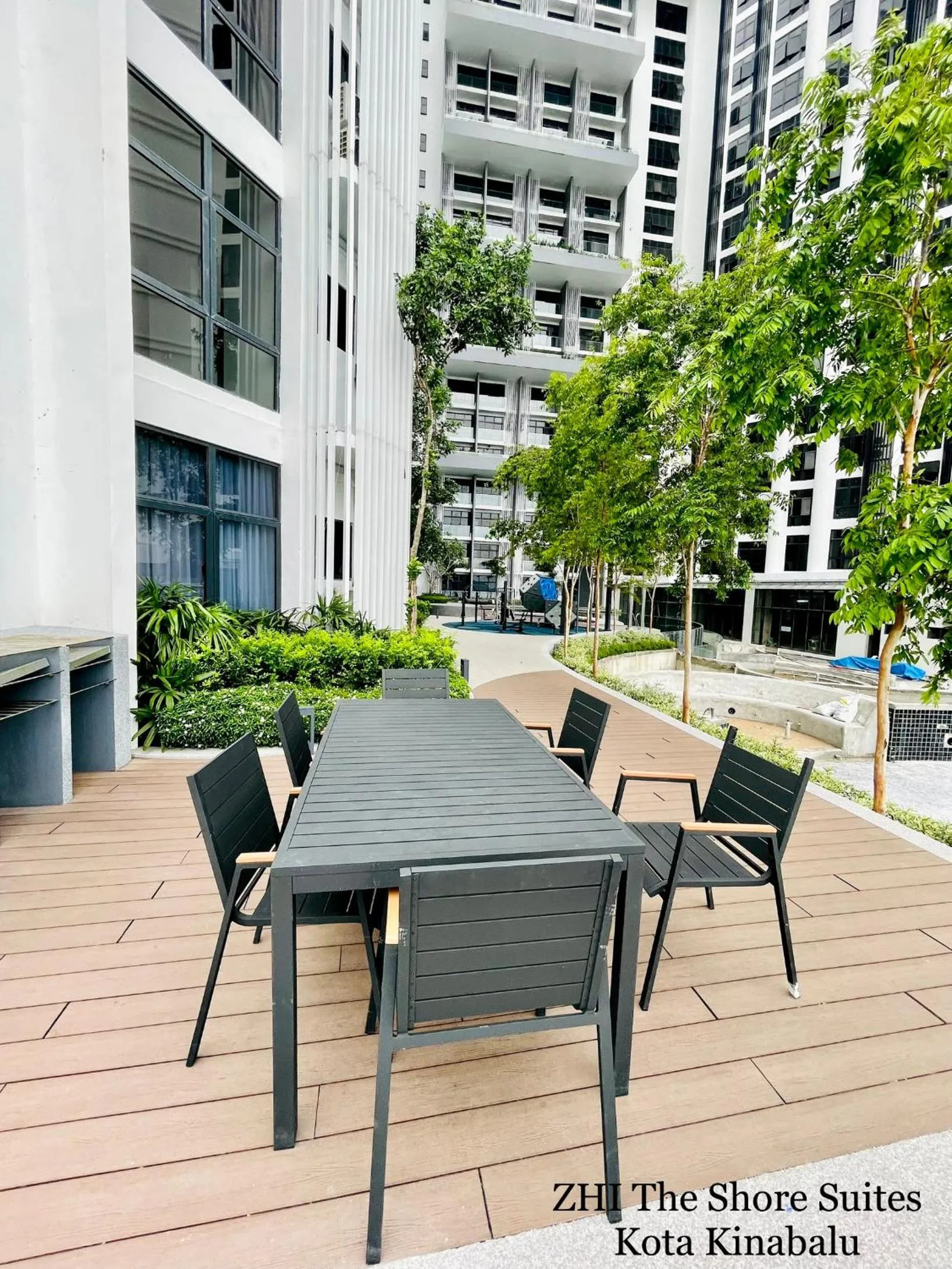 ZHI The Shore Suites Kota Kinabalu