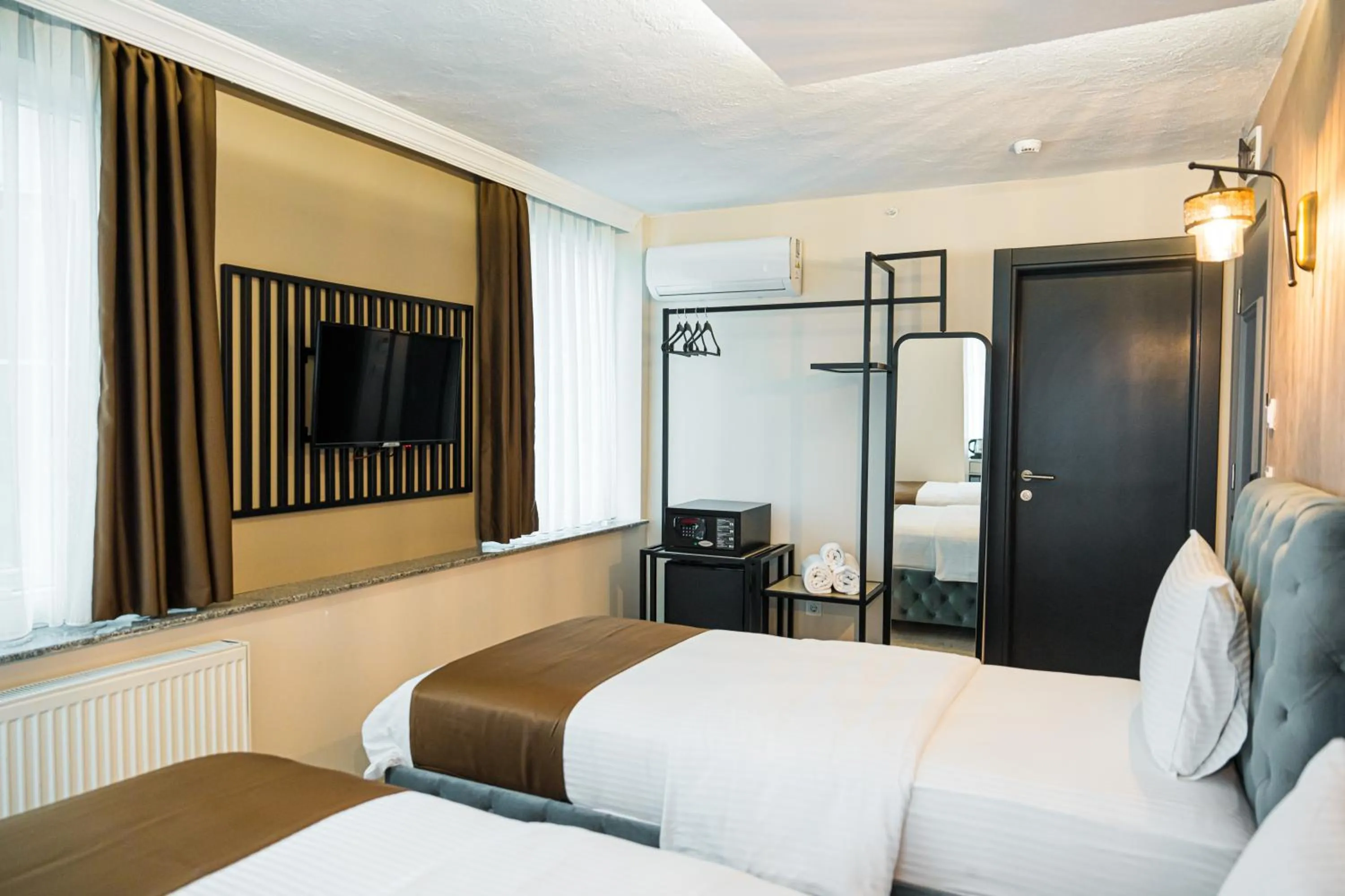 Bed in Monezza Maltepe Rezidans