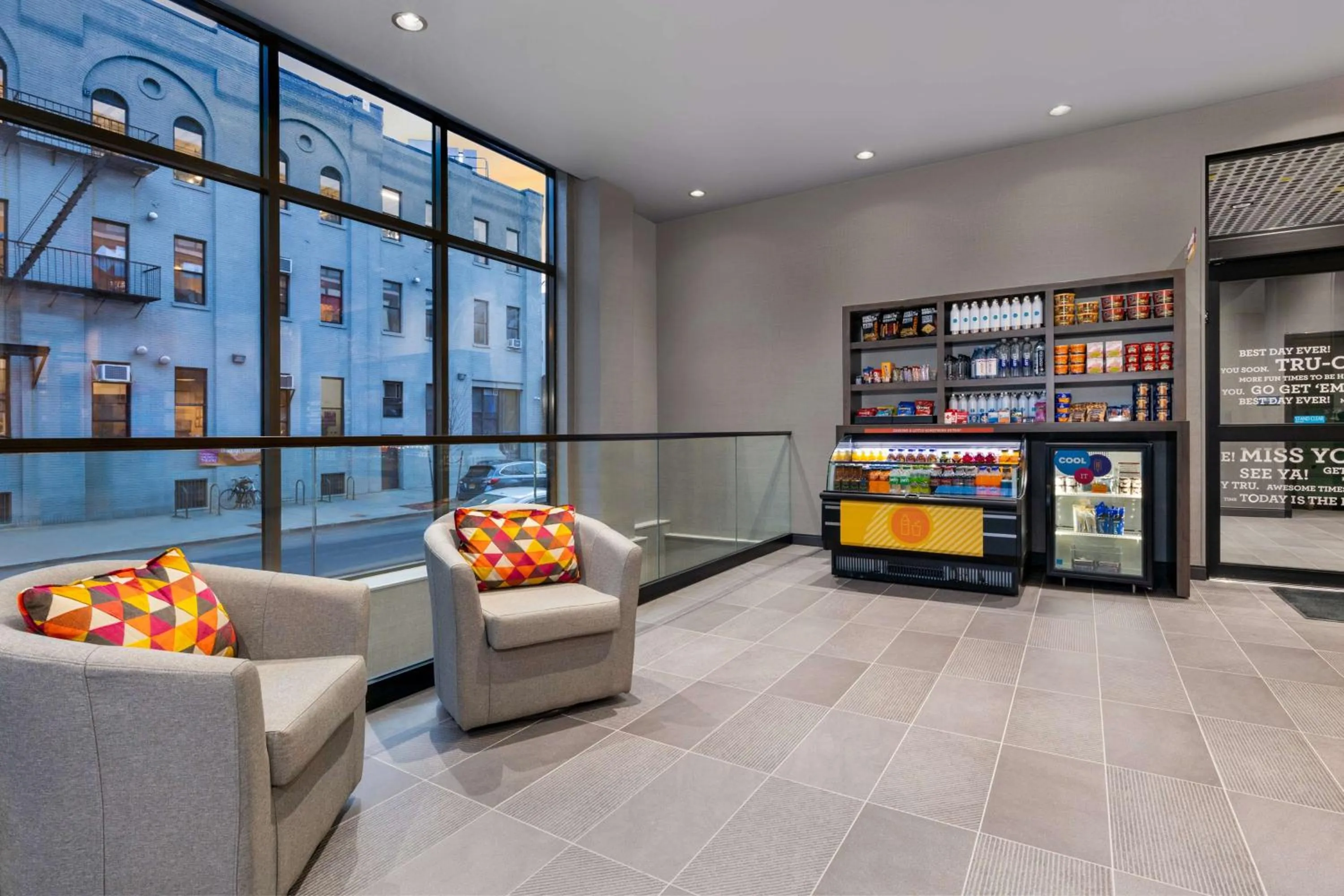 Lobby or reception in Tru By Hilton Brooklyn