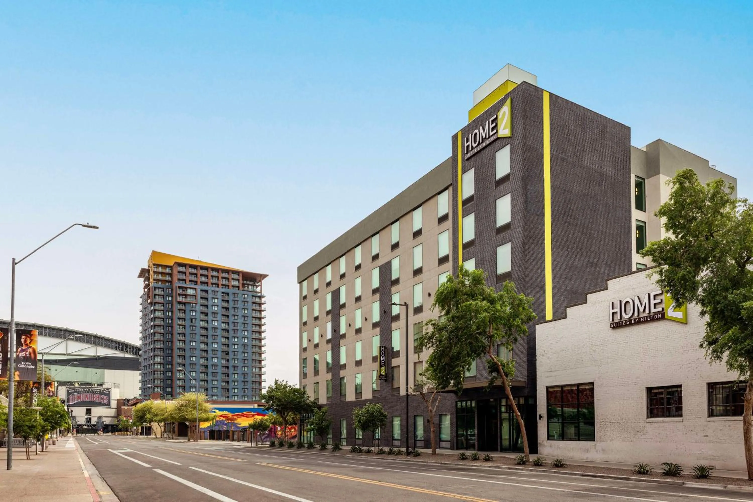 Property building in Home2 Suites By Hilton Phoenix Downtown