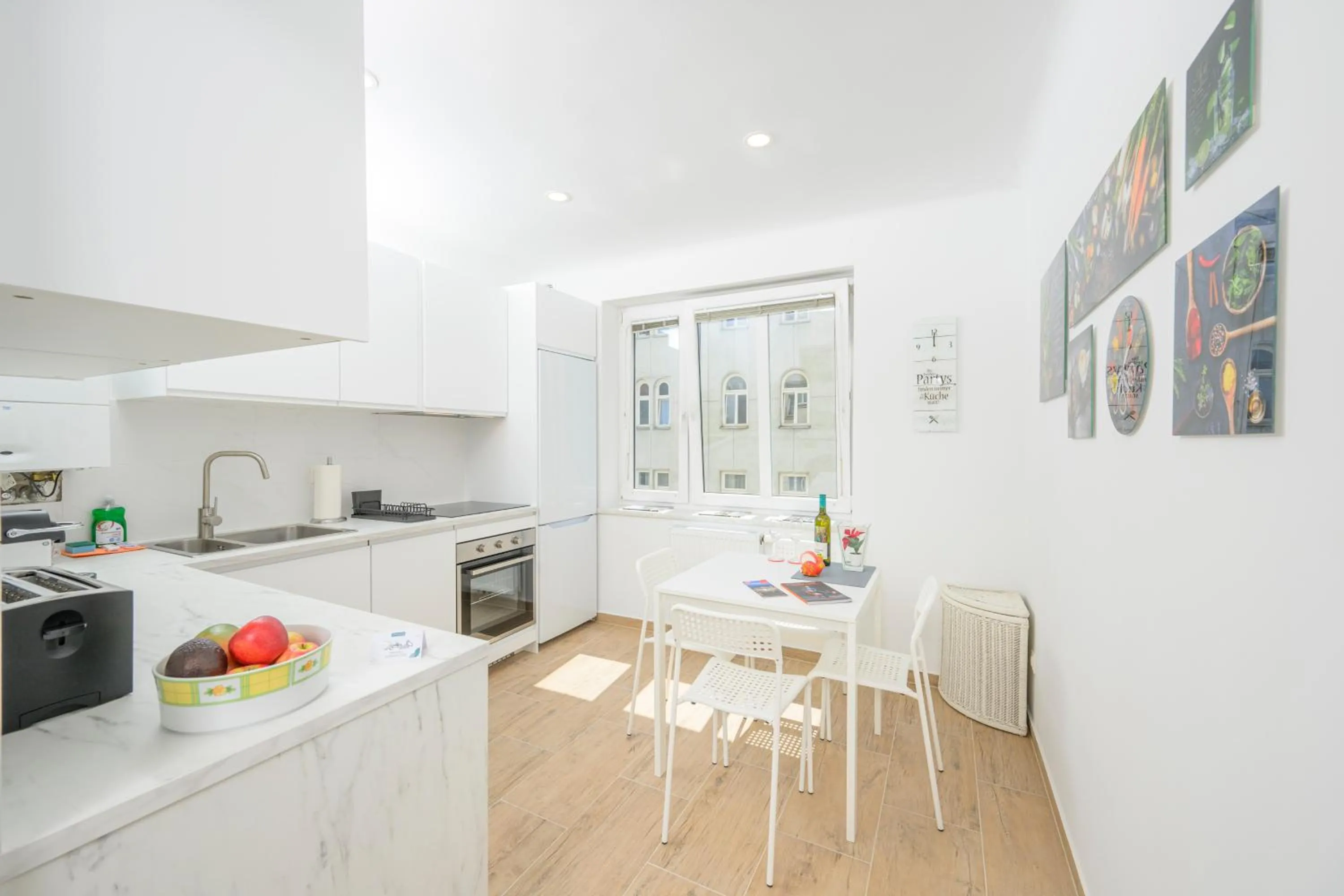 Kitchen or kitchenette in Hideaway Favoriten