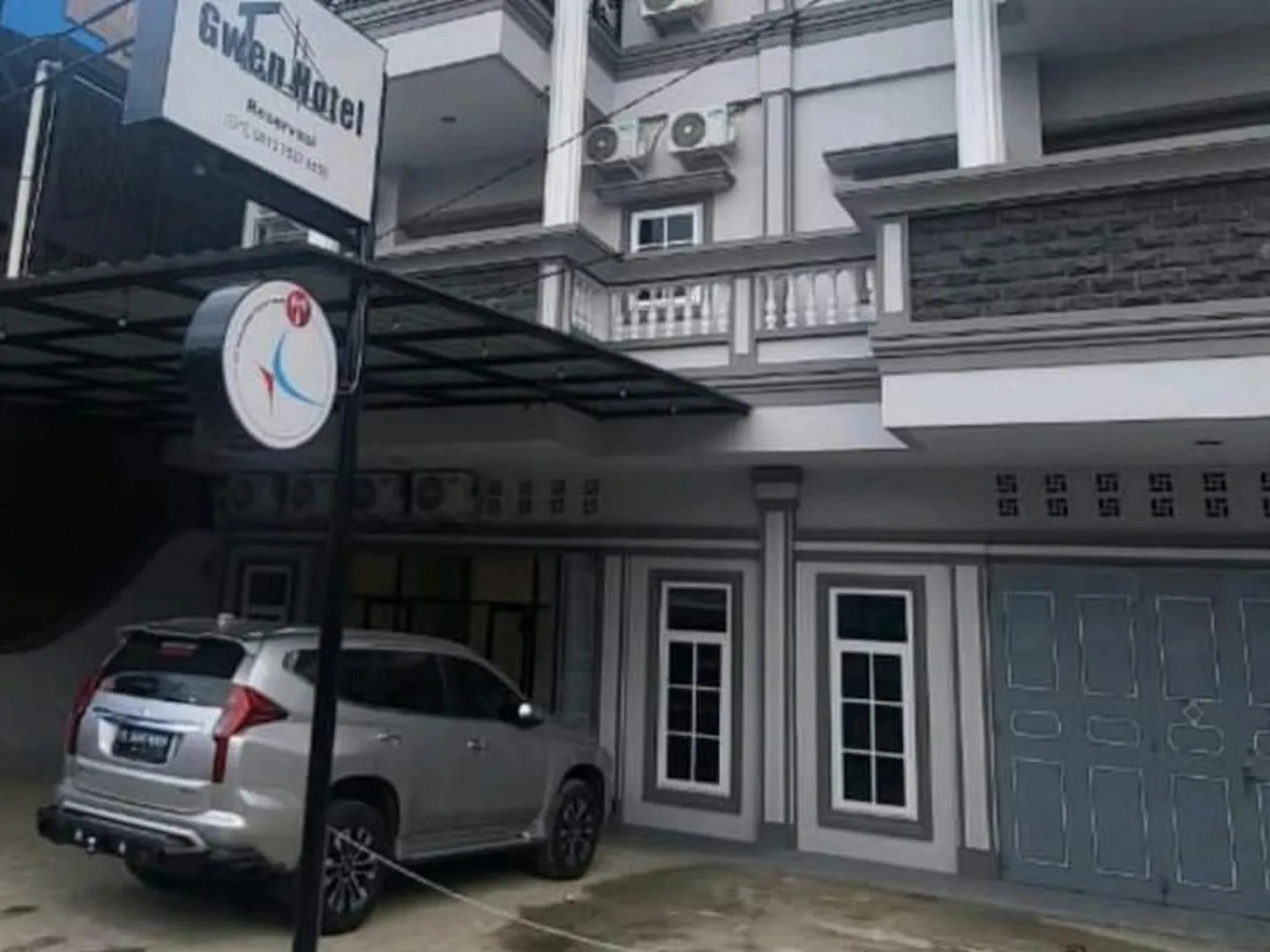Property building in RedDoorz near Stasiun Pematangsiantar