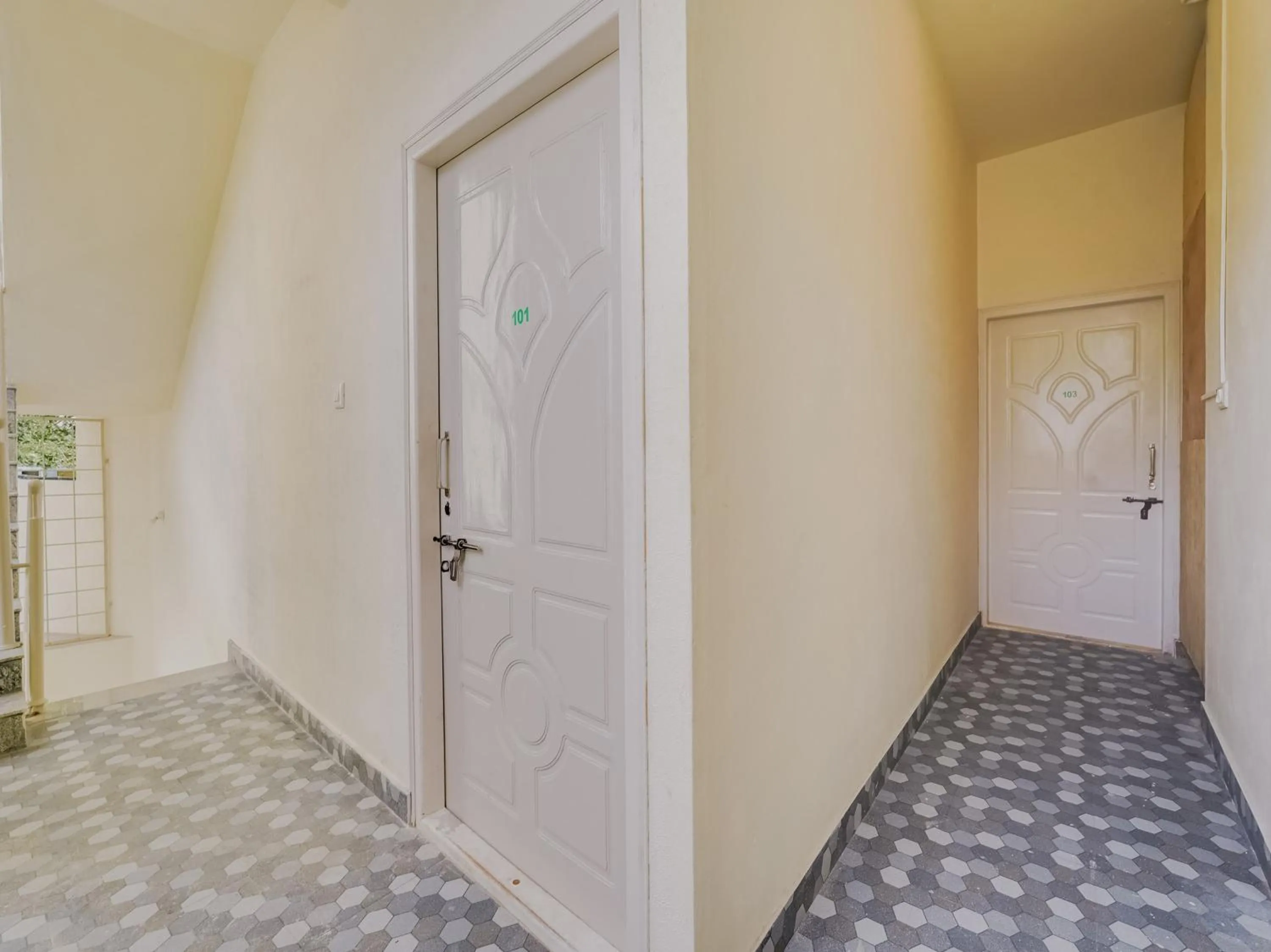 Lobby or reception in Hotel O SGR Residency