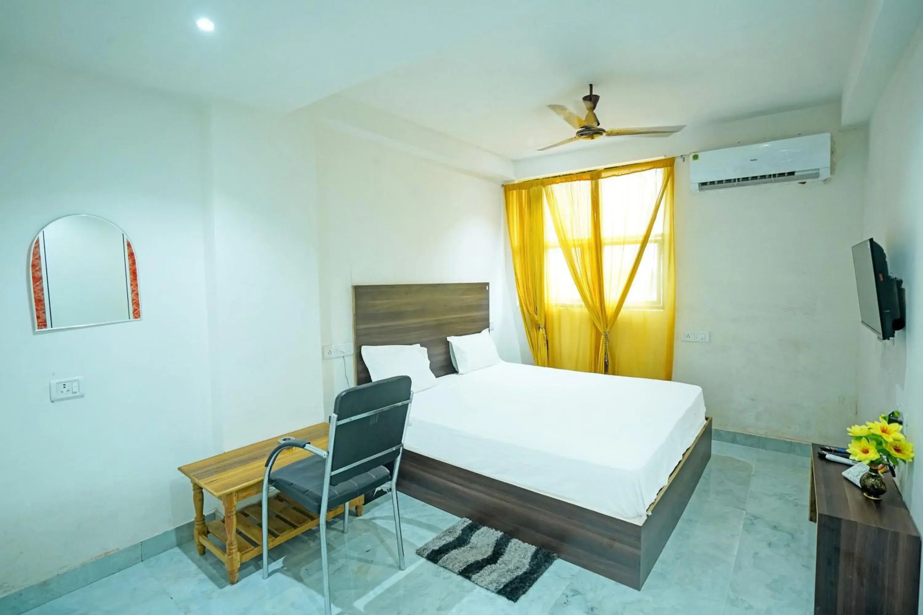 Hotel O SS Palace Hotel O SS Palace