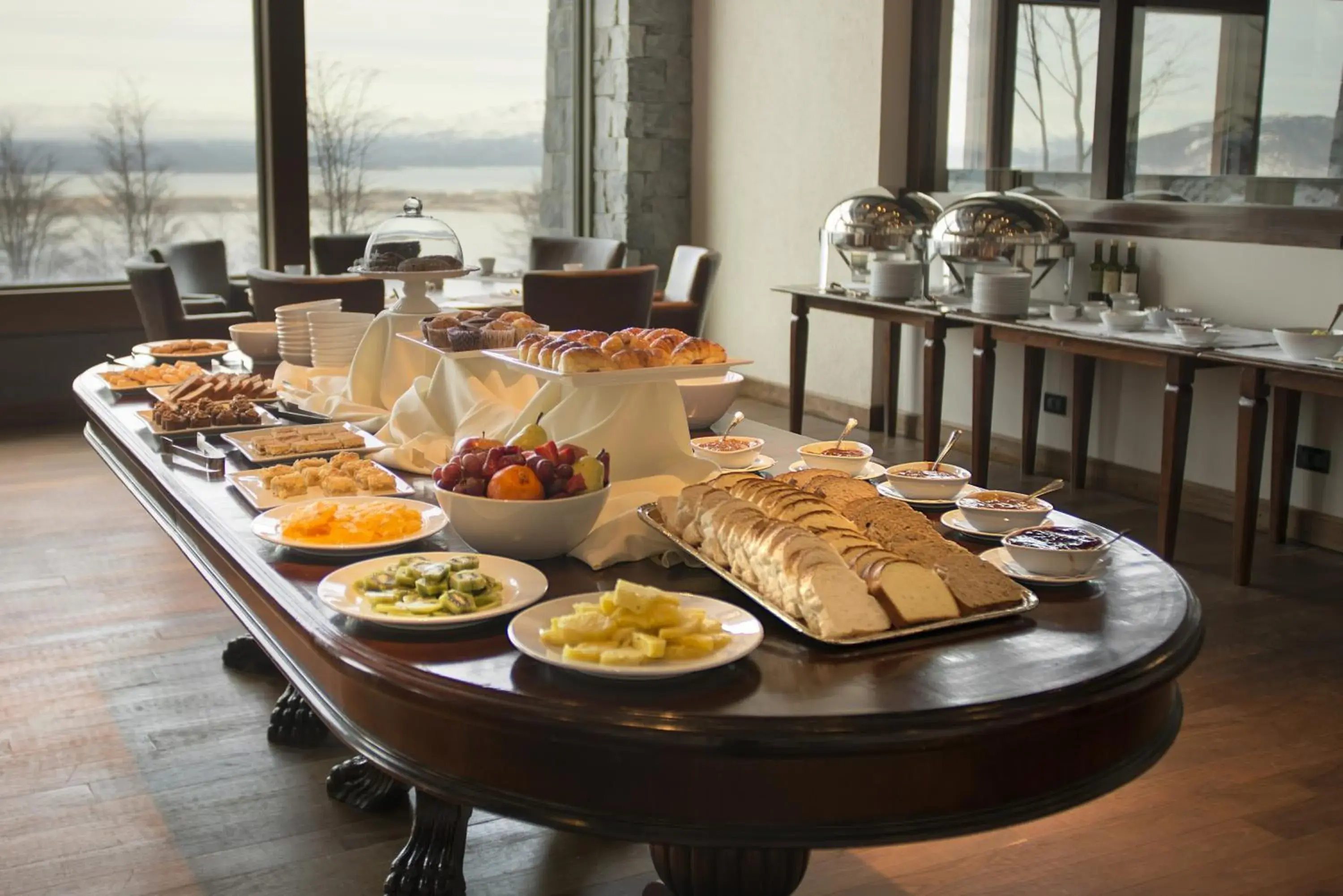 Restaurant/places to eat in Arakur Ushuaia Resort & Spa Restaurant/places to eat in Arakur Ushuaia Resort & Spa