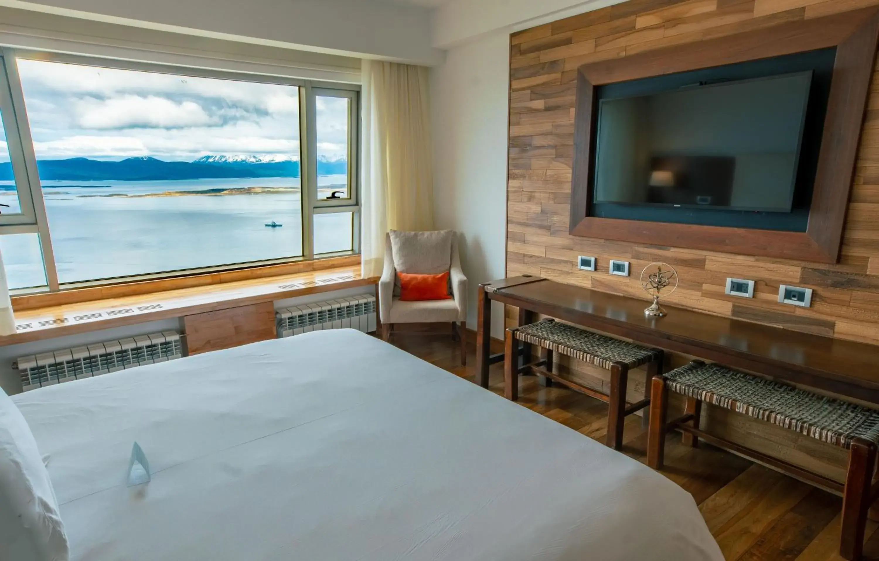 Bed in Arakur Ushuaia Resort & Spa Bed in Arakur Ushuaia Resort & Spa