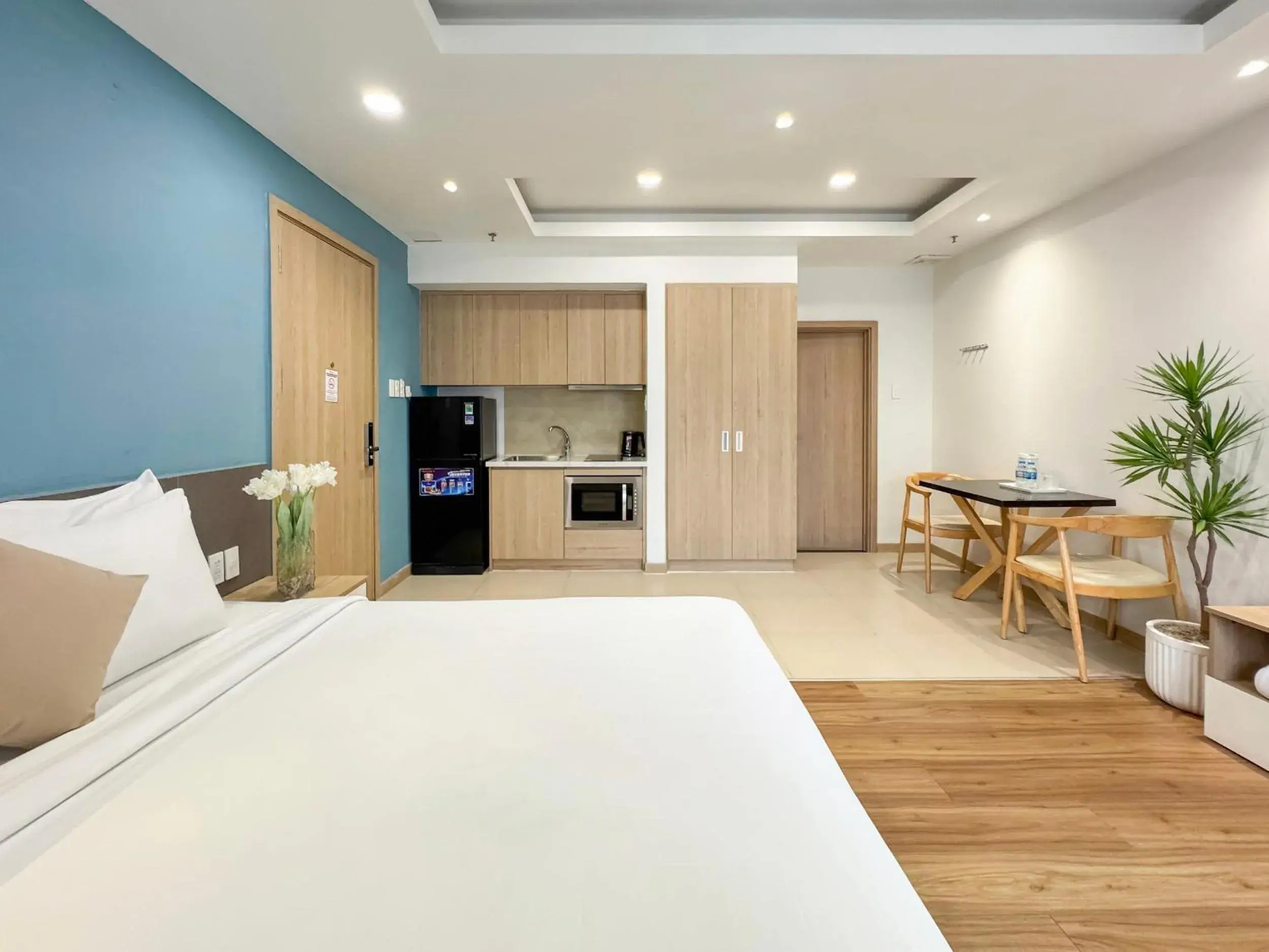 Photo of the whole room, Bed in Cityhouse - LightHouse SG Photo of the whole room, Bed in Cityhouse - LightHouse SG