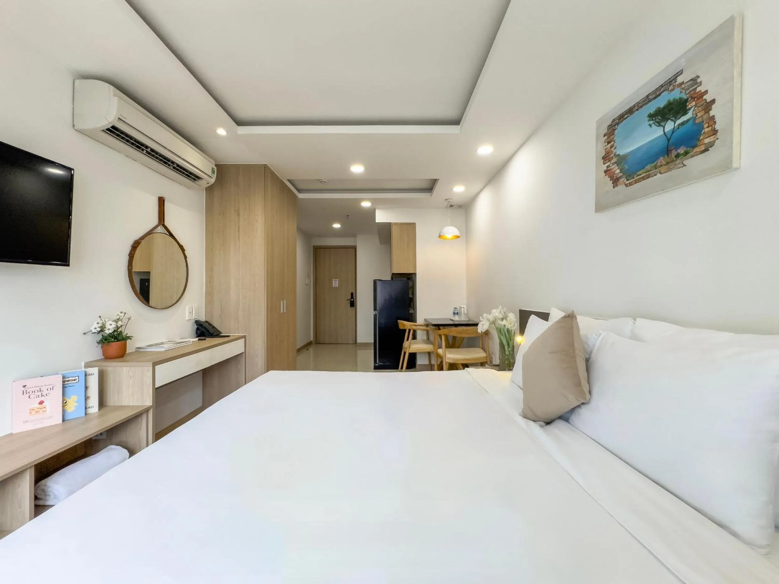 TV and multimedia, Bed in Cityhouse - LightHouse SG
