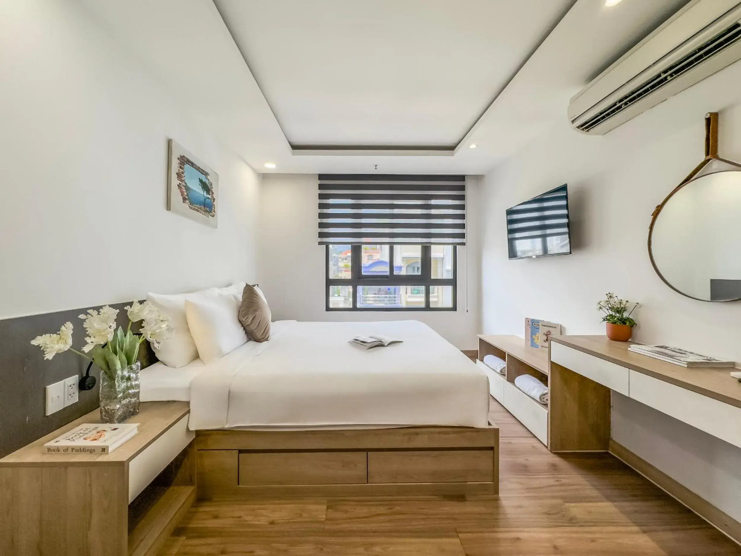 Bed in Cityhouse - LightHouse SG Bed in Cityhouse - LightHouse SG