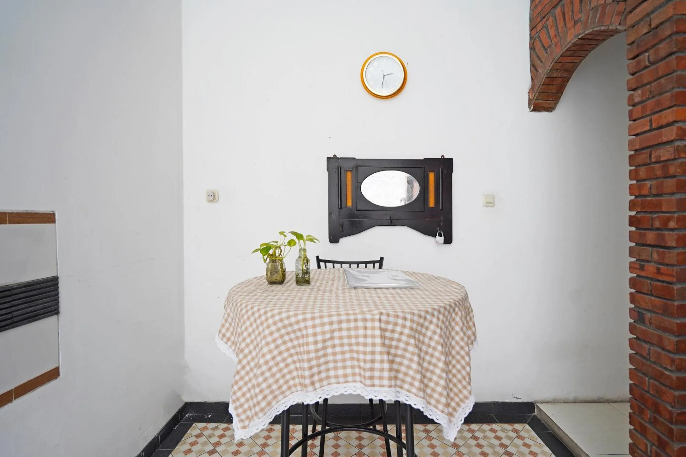 Lobby or reception in Hotel O Kost Putih Syariah