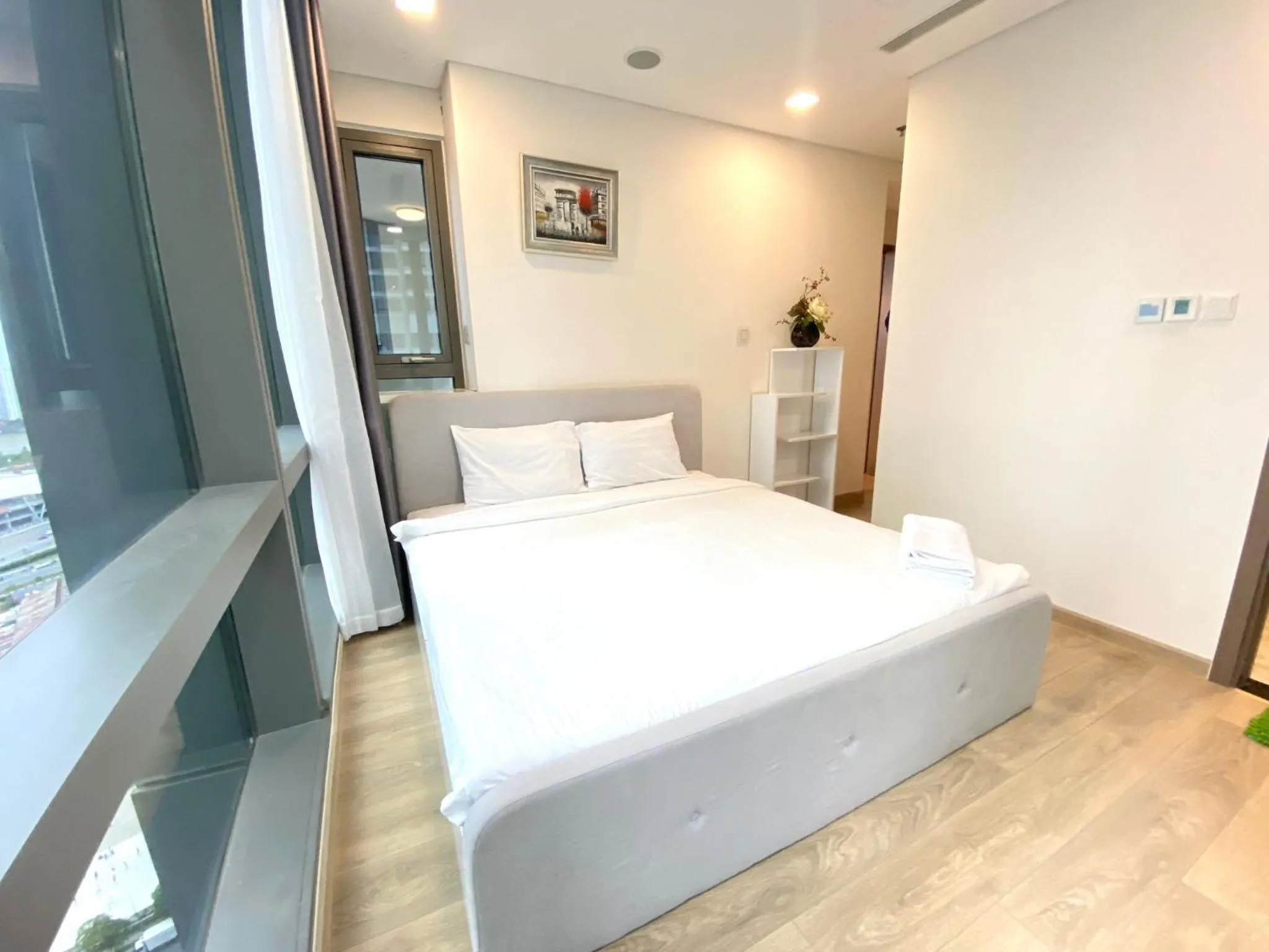 Bed in LANDMARK 81 CONDOTEL CBD in HCMC