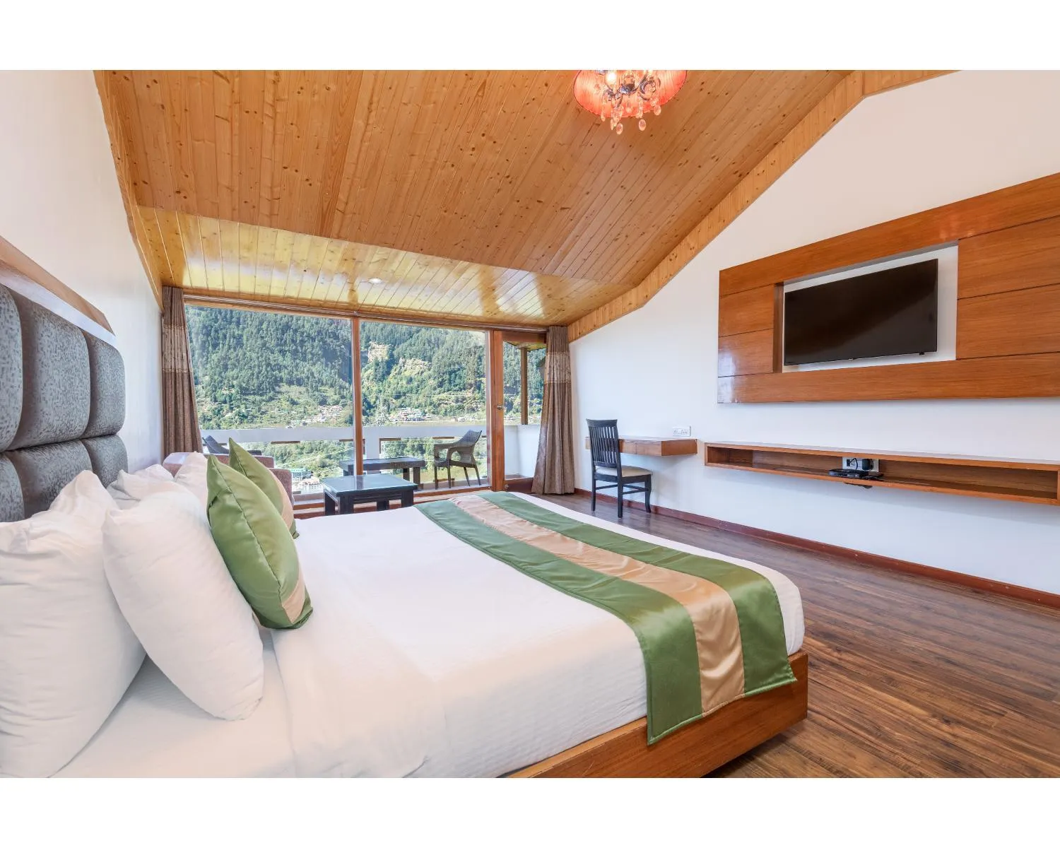 Communal lounge/ TV room in The Serenity Resort Spa