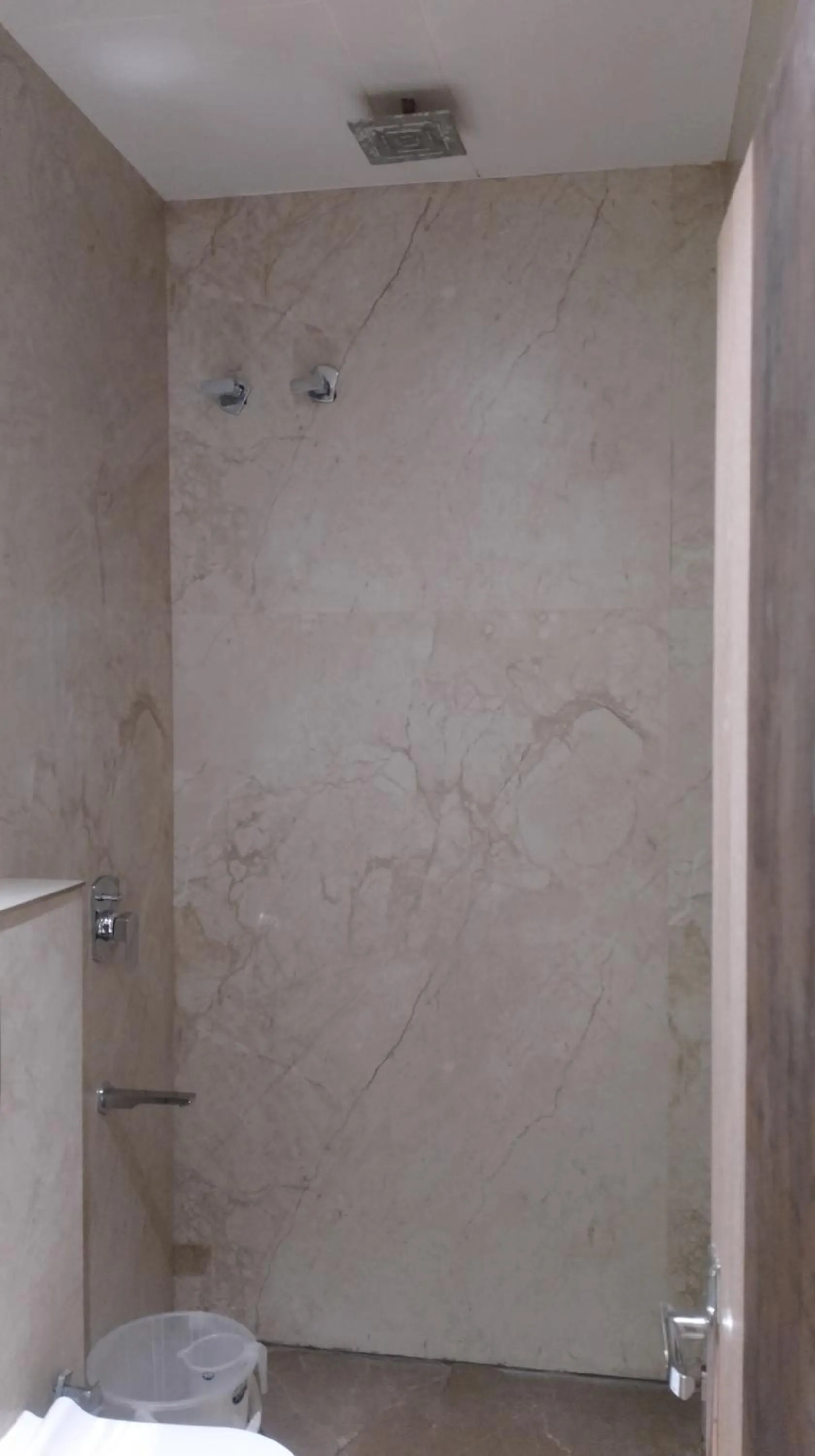 Shower in Buddha Stays