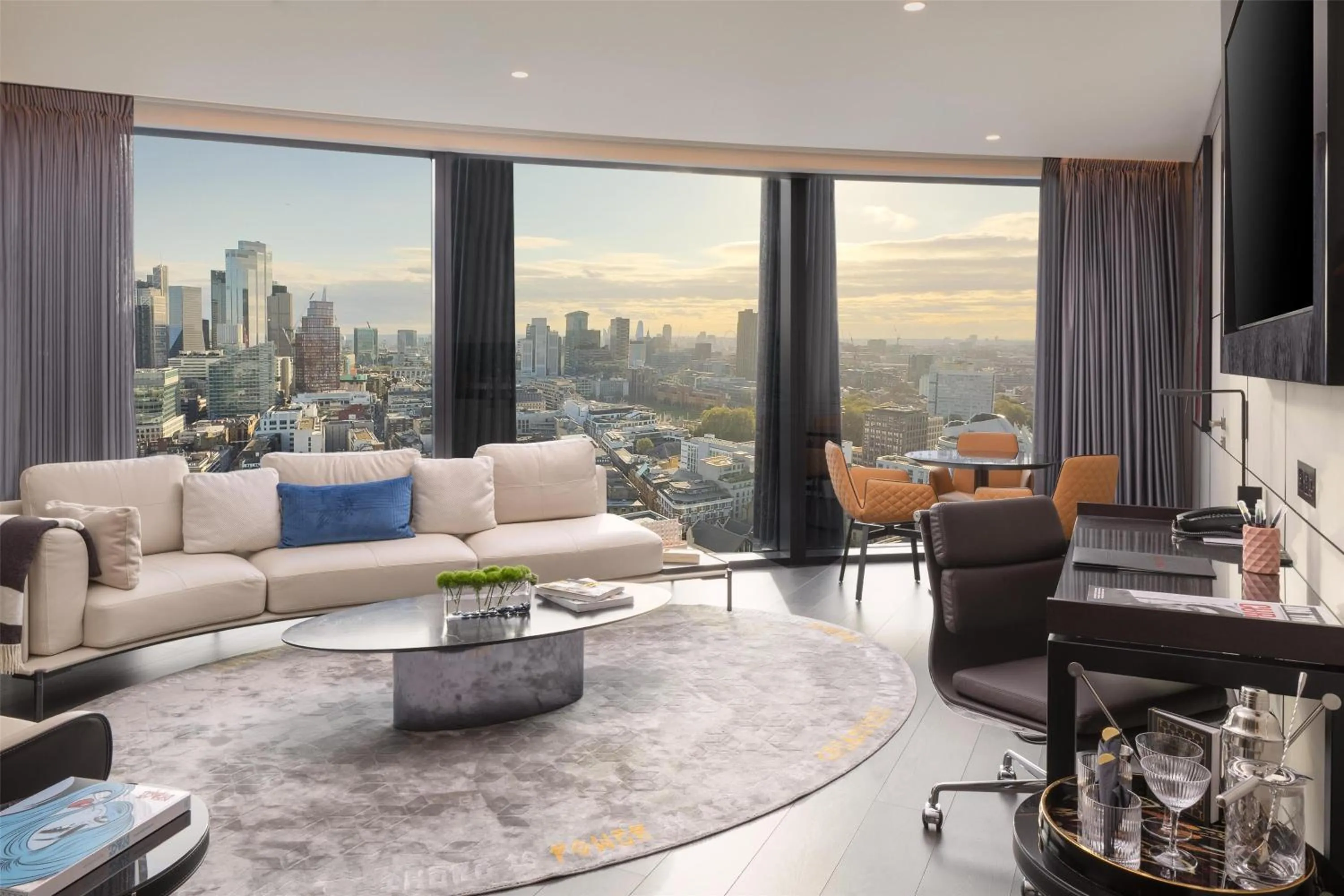 Photo of the whole room in art'otel London Hoxton